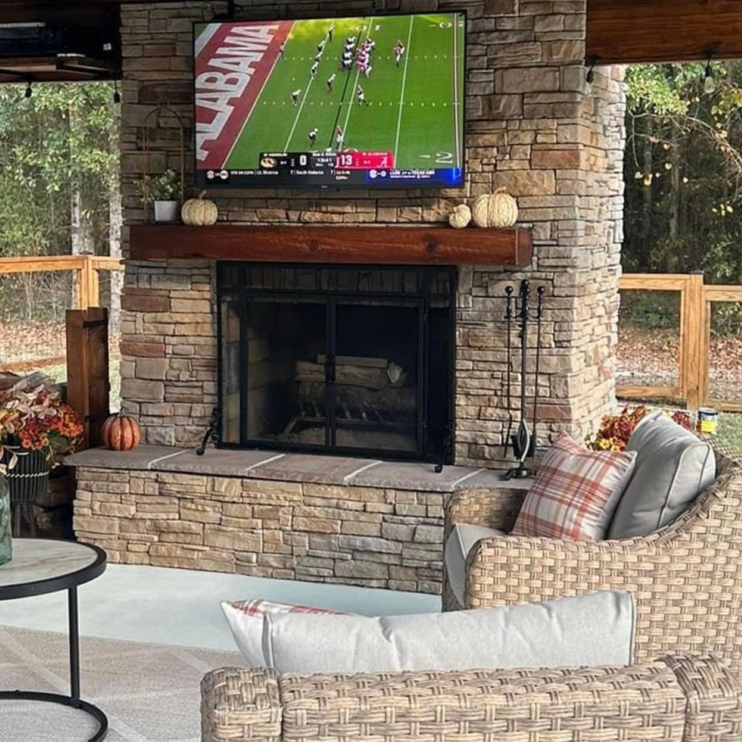 Stone Veneer - Capstone / Hearthstone Adobe - Mountain View Stone
