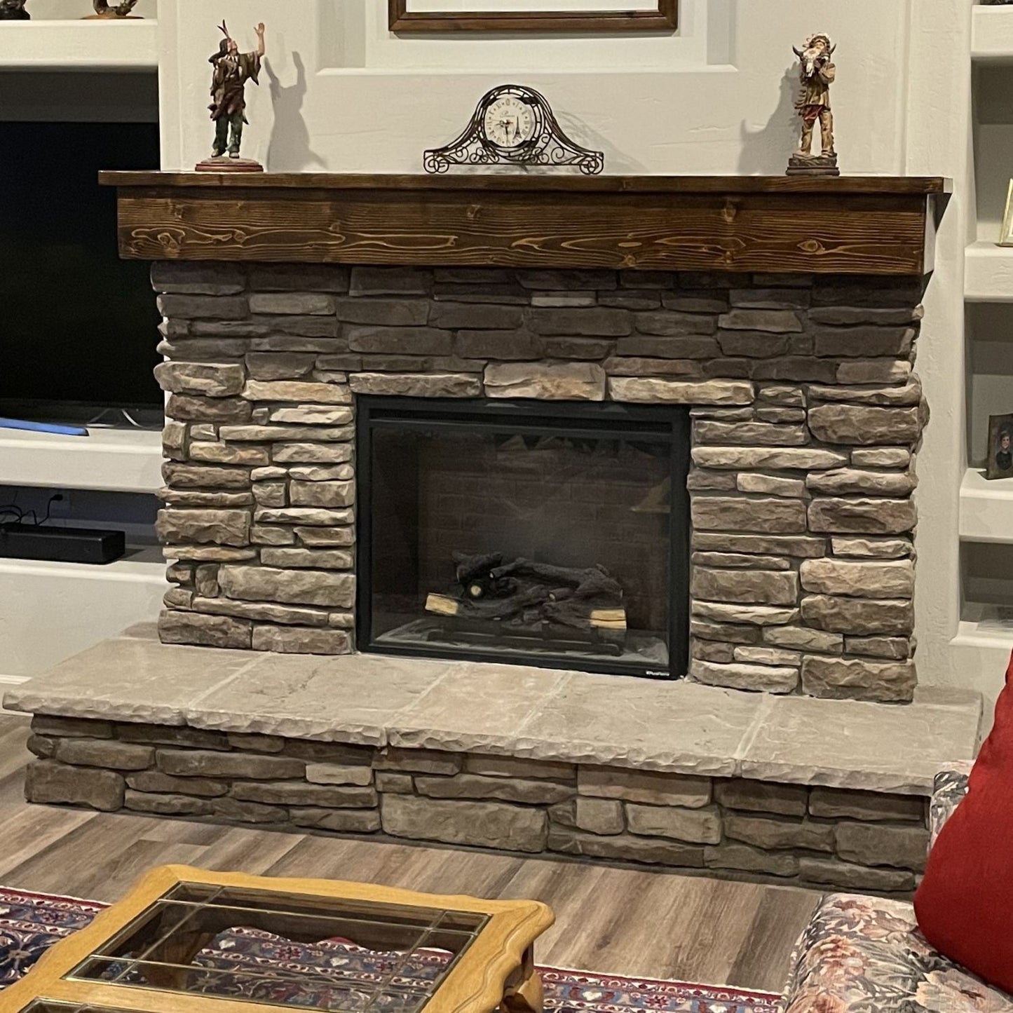 Stone Veneer - Capstone / Hearthstone Bluestone - Mountain View Stone