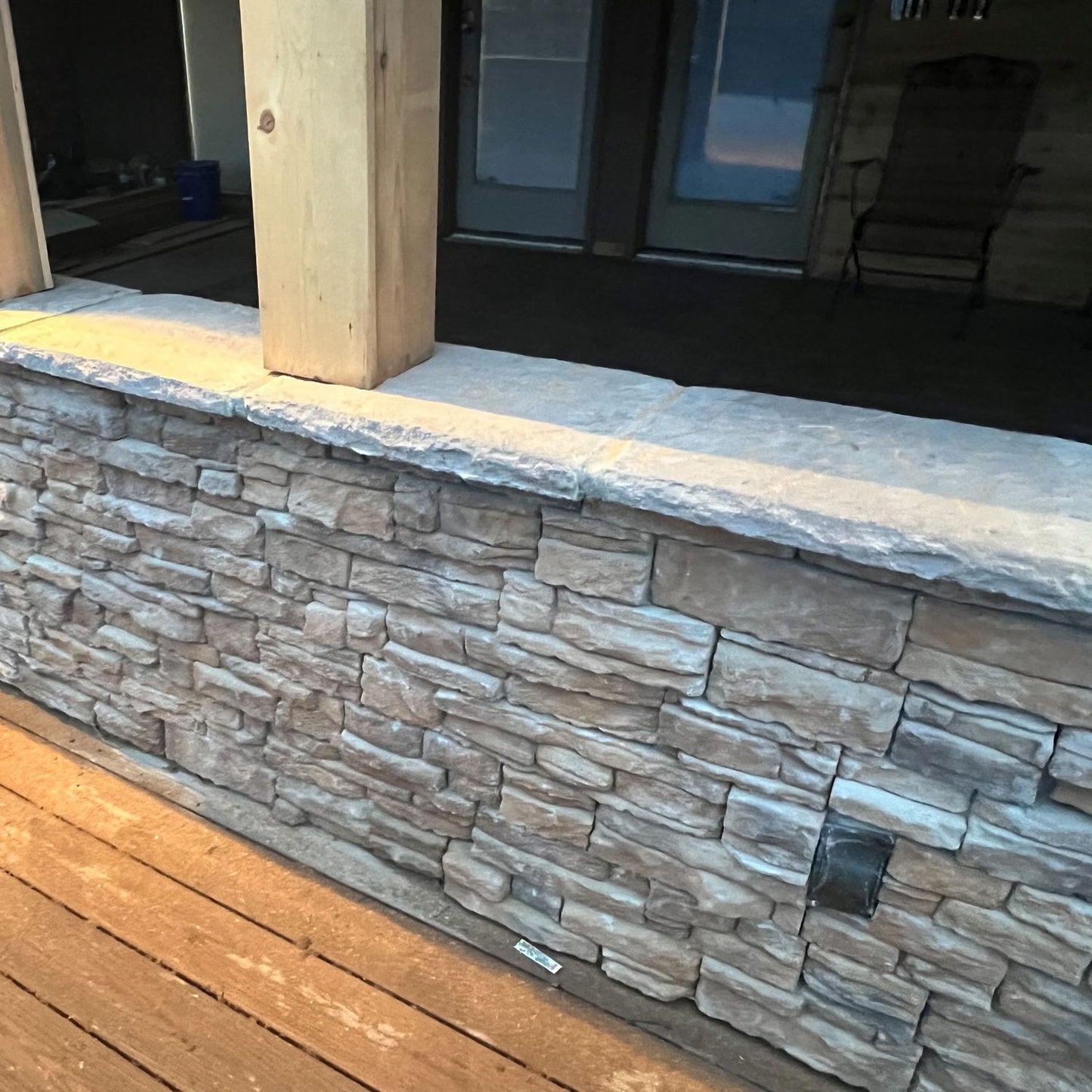 Stone Veneer - Capstone / Hearthstone Slate - Mountain View Stone