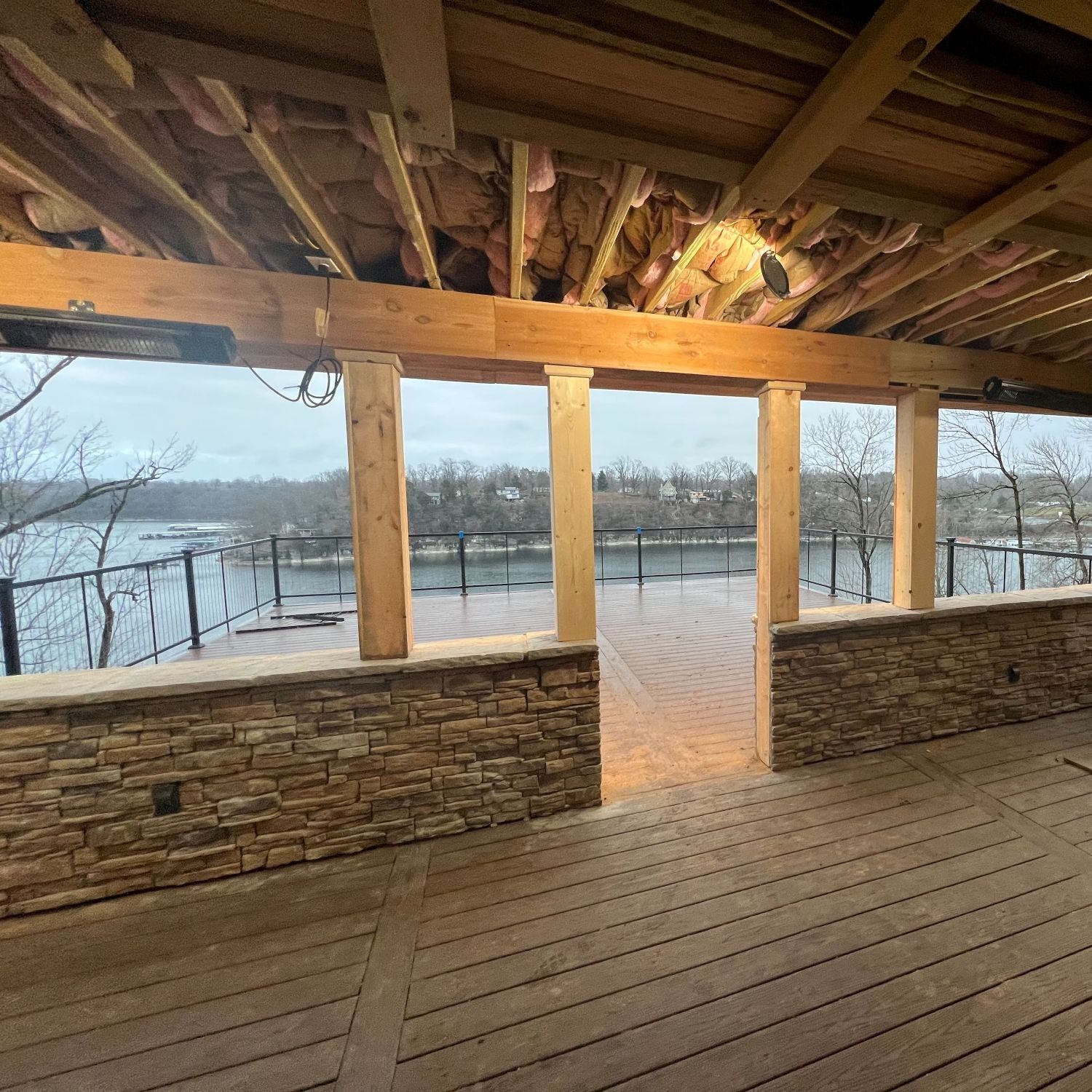 Stone Veneer - Capstone / Hearthstone Slate - Mountain View Stone