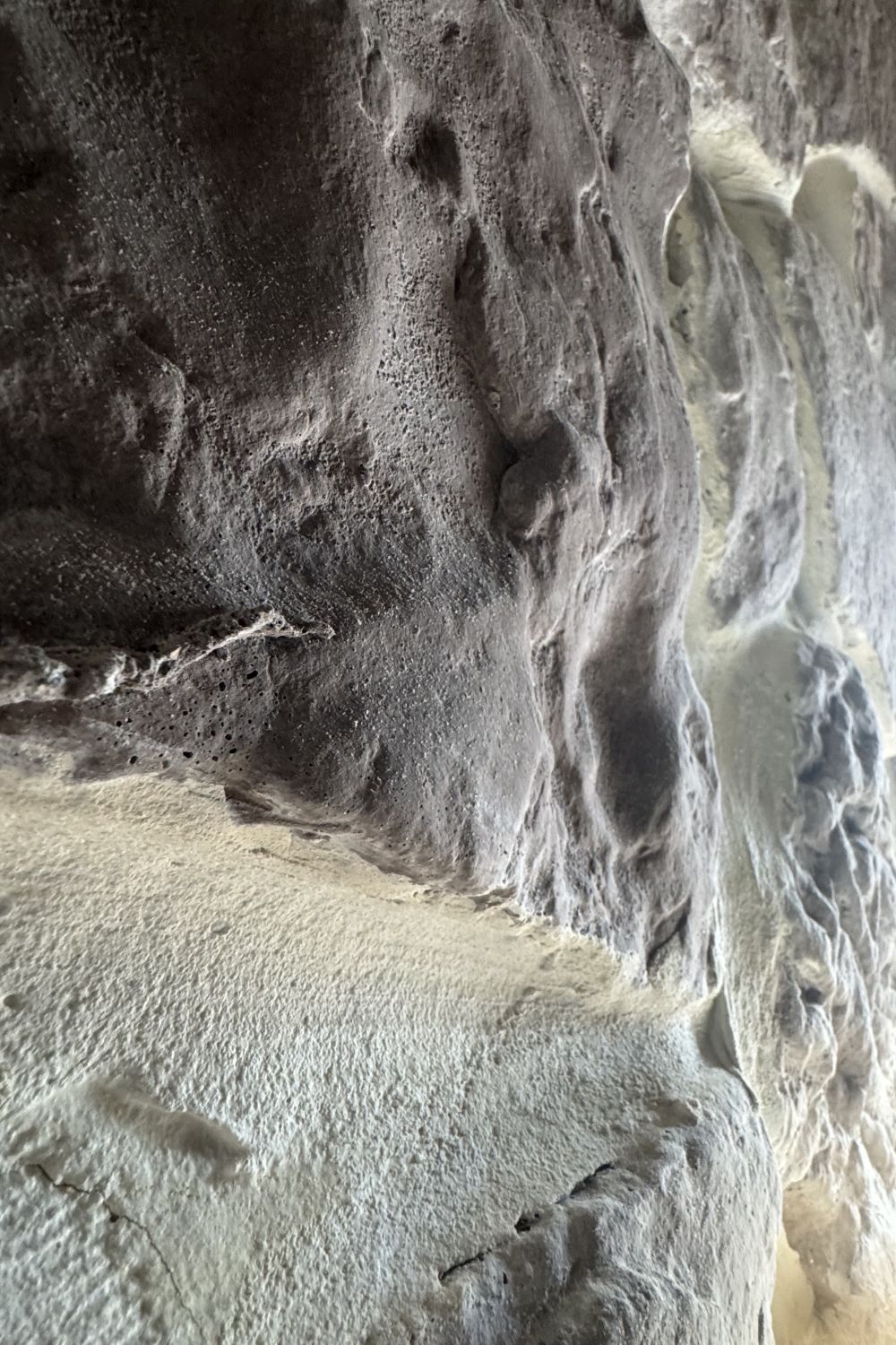 Stone Veneer - Field Stone Ash - Mountain View Stone