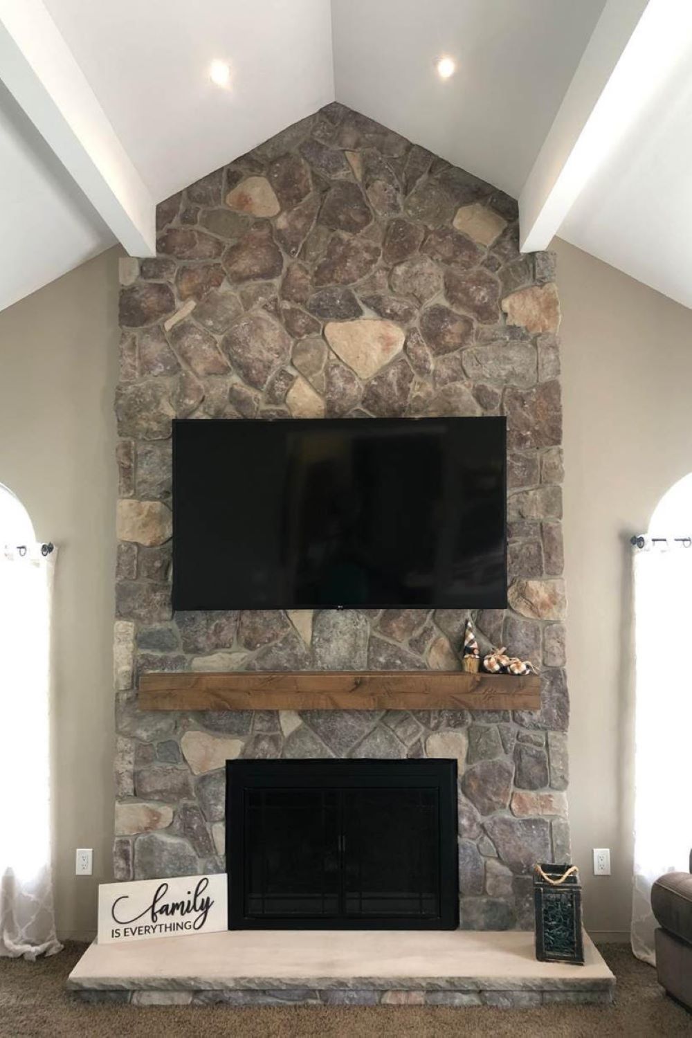 Stone Veneer - Field Stone Mossy Creek - Mountain View Stone