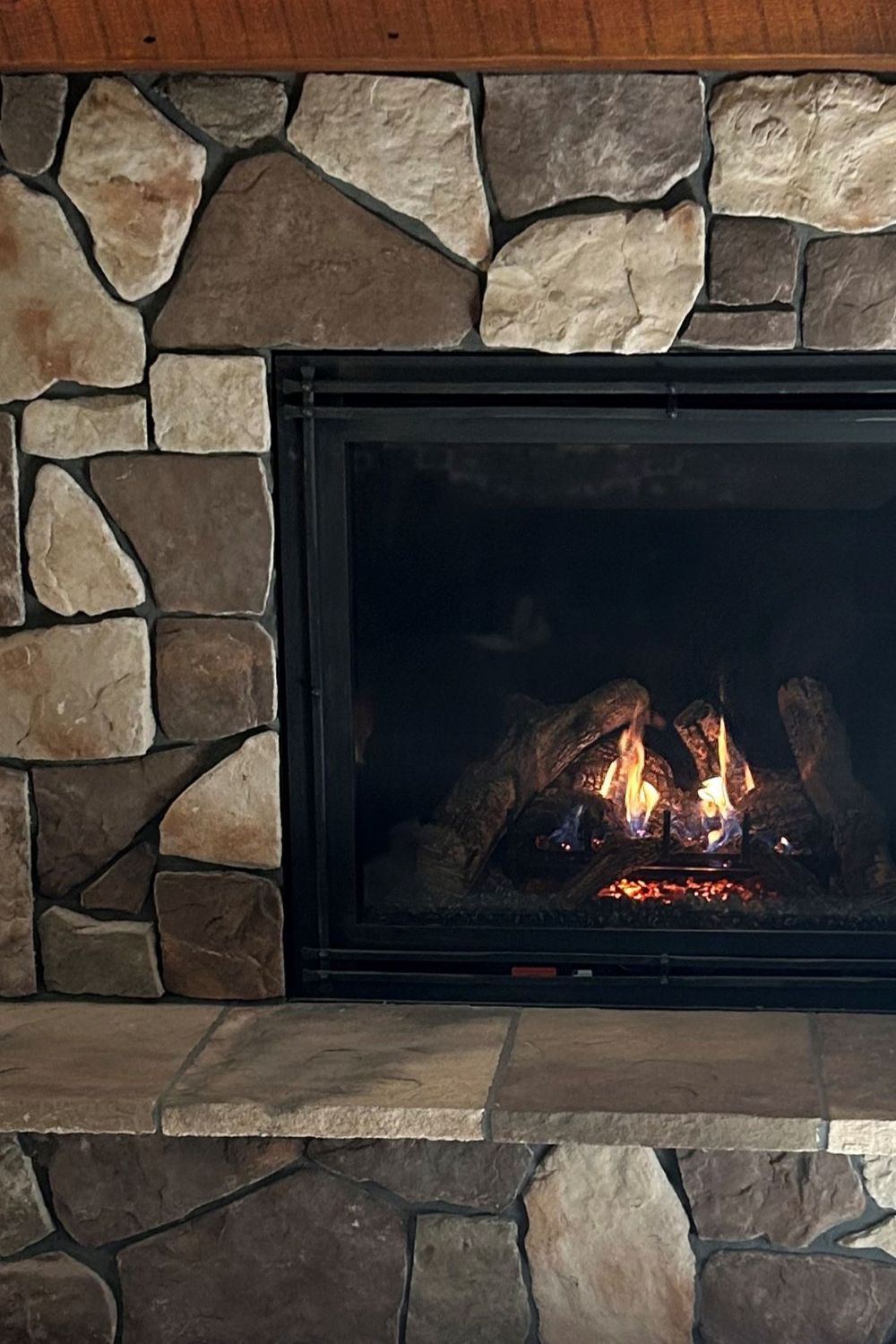 Stone Veneer - Field Stone Mossy Creek - Mountain View Stone