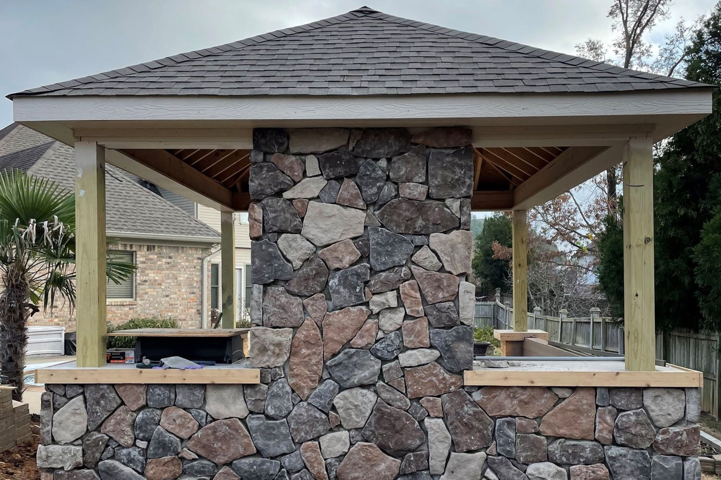 Stone Veneer - Field Stone Ozark - Mountain View Stone