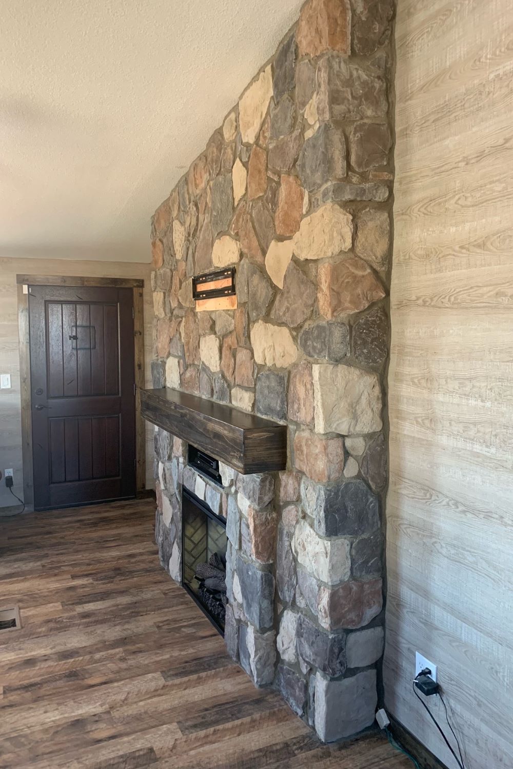 Stone Veneer - Field Stone Ozark - Mountain View Stone