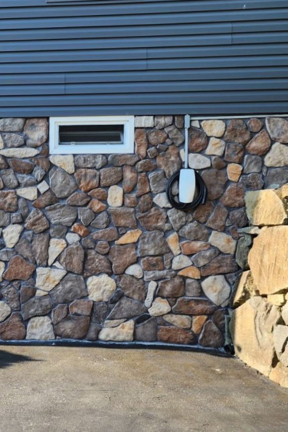 Stone Veneer - Field Stone Rustic - Mountain View Stone