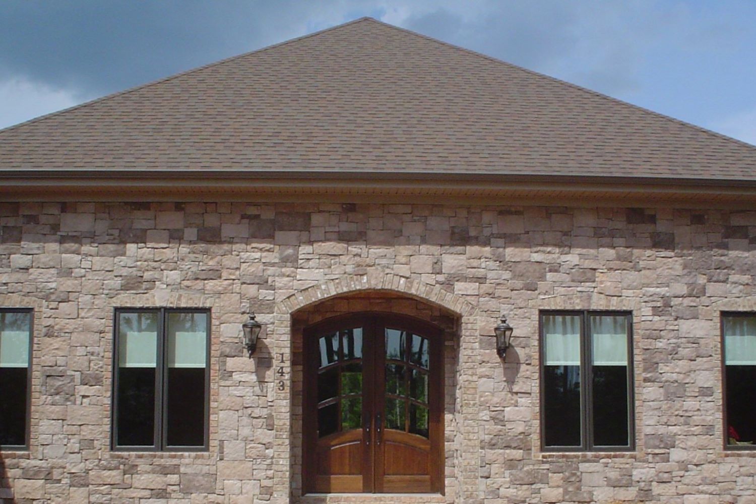 Stone Veneer - Hackett Stone Desert Sand - Mountain View Stone