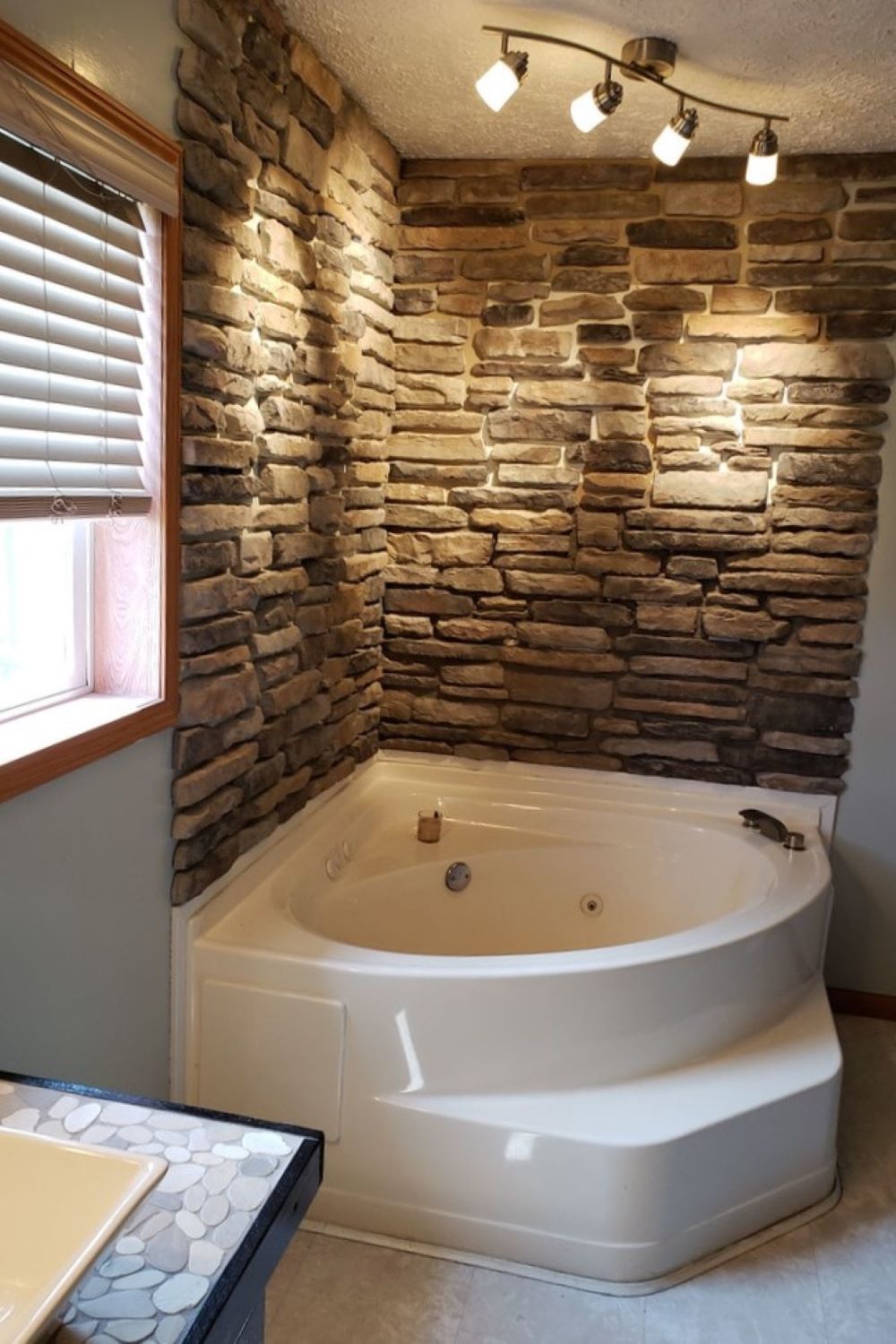 Stone Veneer - Ledge Stone Aspen - Mountain View Stone