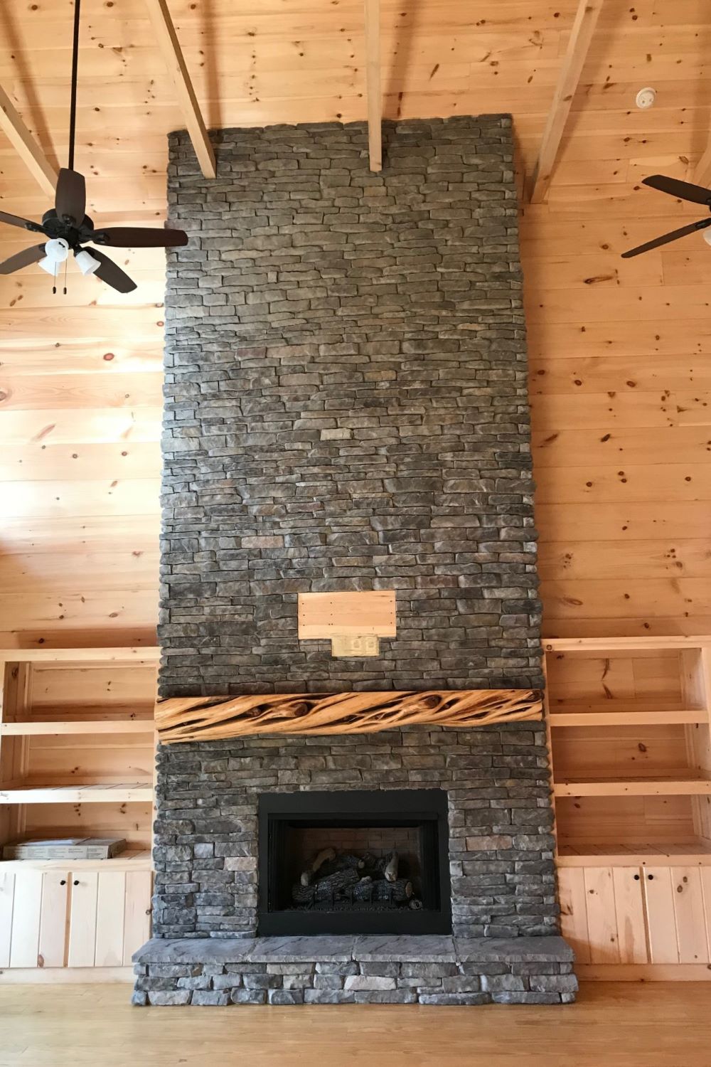 Stone Veneer - Ledge Stone Kona - Mountain View Stone