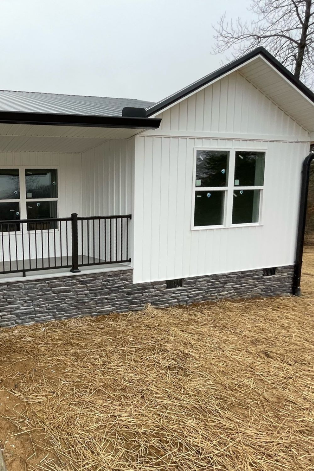 Stone Veneer - Ledge Stone Midnight - Mountain View Stone