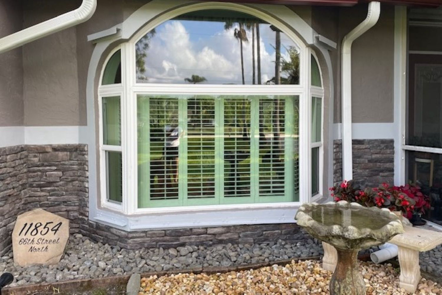 Stone Veneer - Ledge Stone Midnight - Mountain View Stone