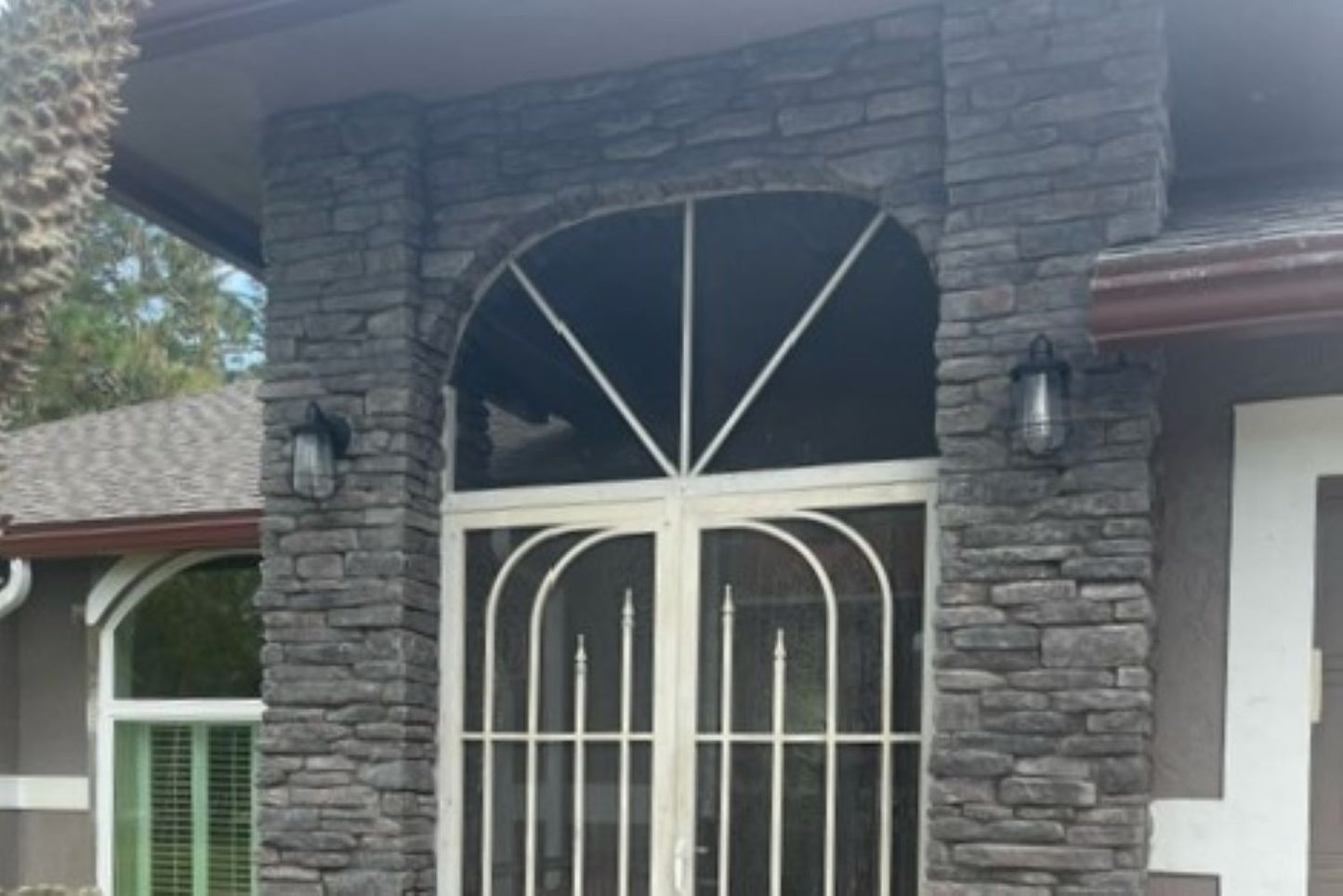 Stone Veneer - Ledge Stone Midnight - Mountain View Stone