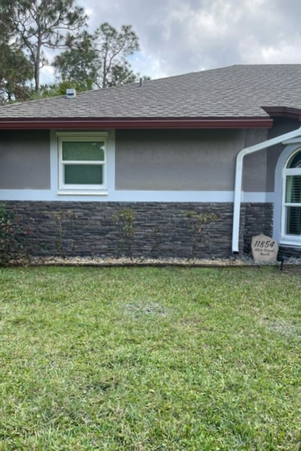 Stone Veneer - Ledge Stone Midnight - Mountain View Stone