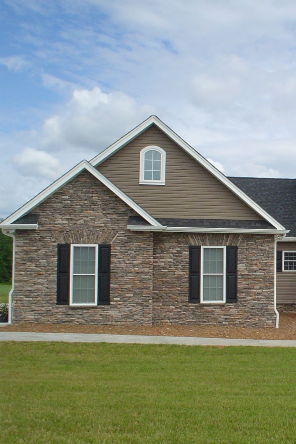 Stone Veneer - Ledge Stone Mossy Creek - Mountain View Stone