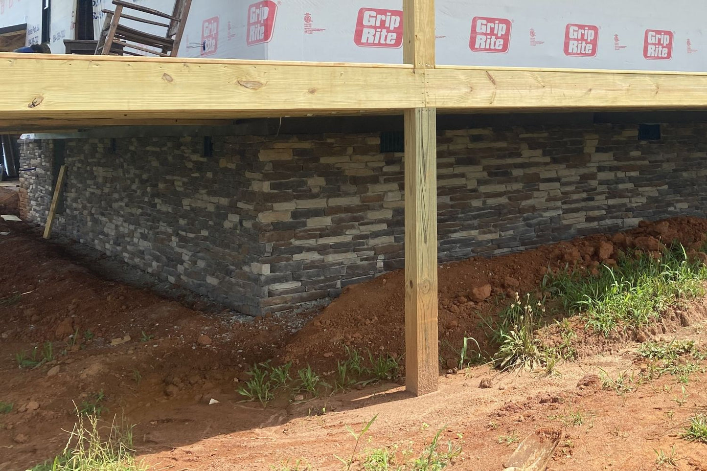 Stone Veneer - Ledge Stone Rustic - Mountain View Stone