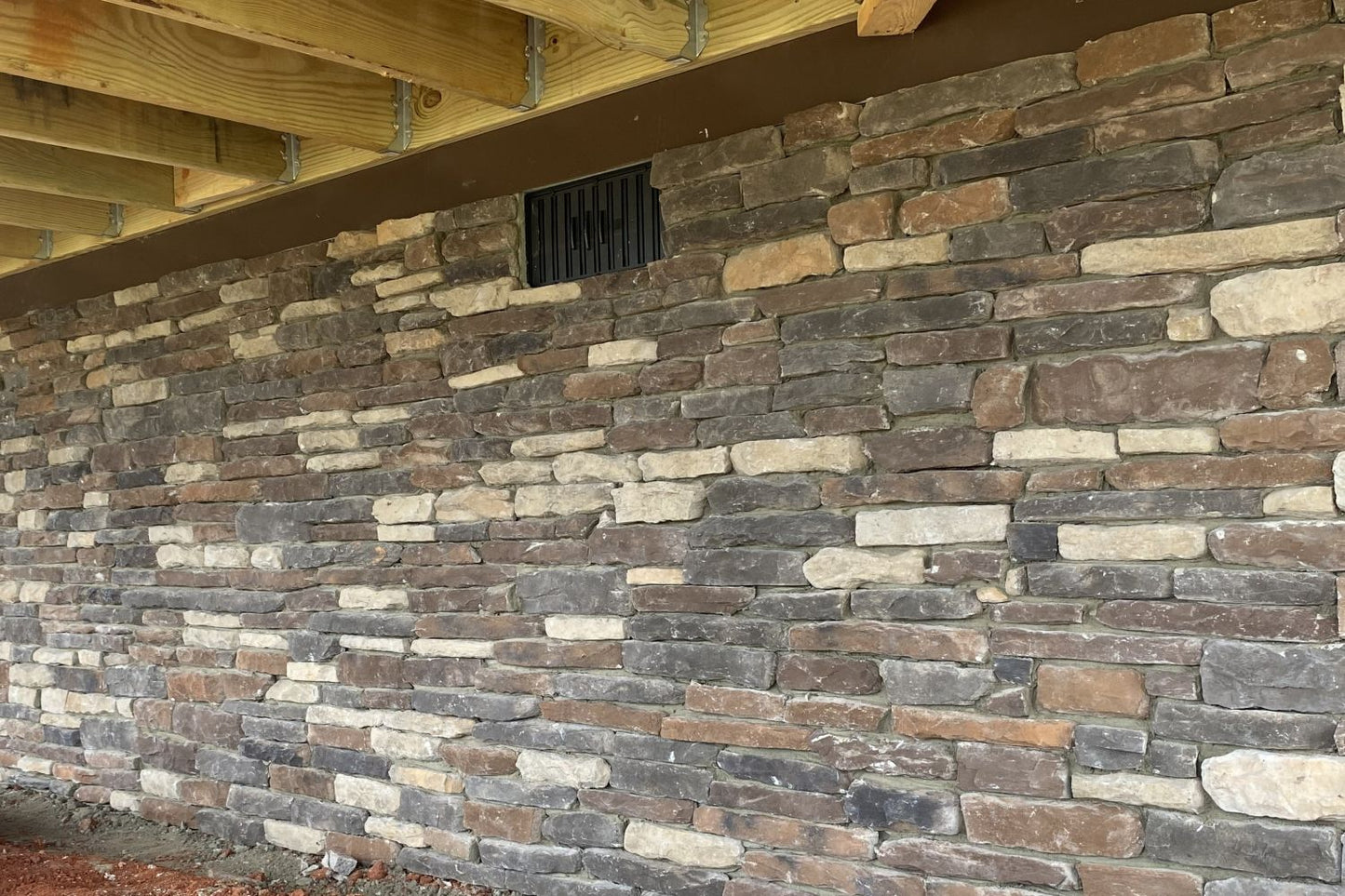 Stone Veneer - Ledge Stone Rustic - Mountain View Stone