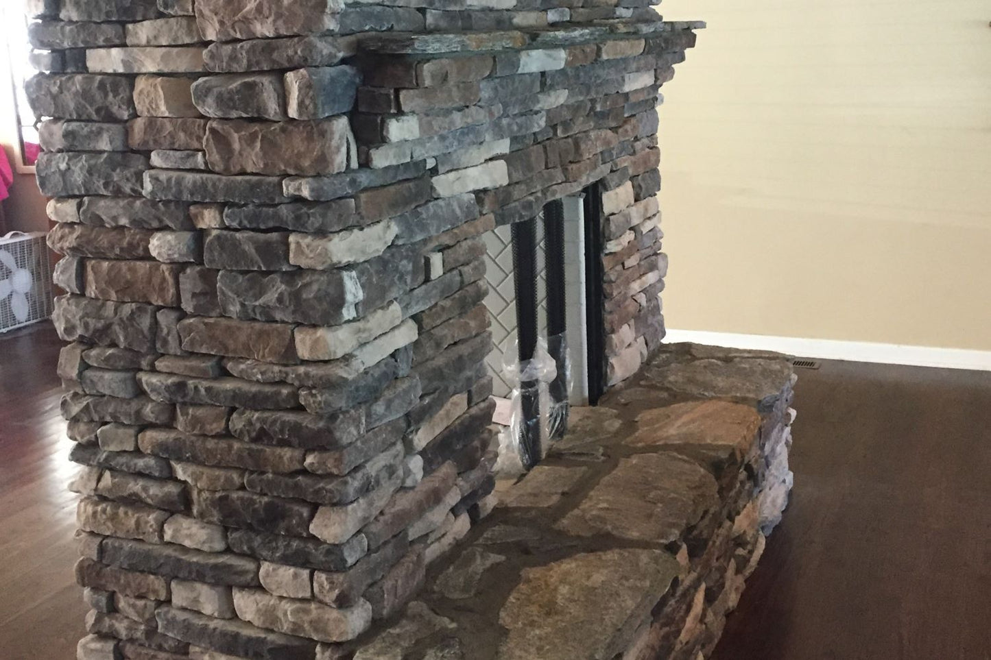 Stone Veneer - Ledge Stone Rustic - Mountain View Stone