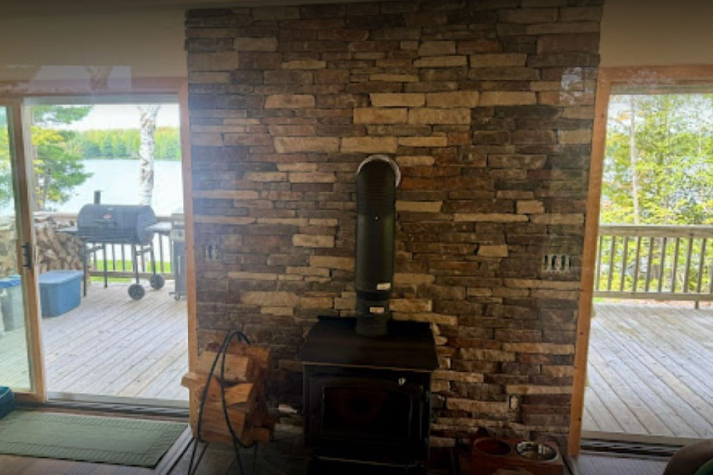 Stone Veneer - Ledge Stone Rustic - Mountain View Stone