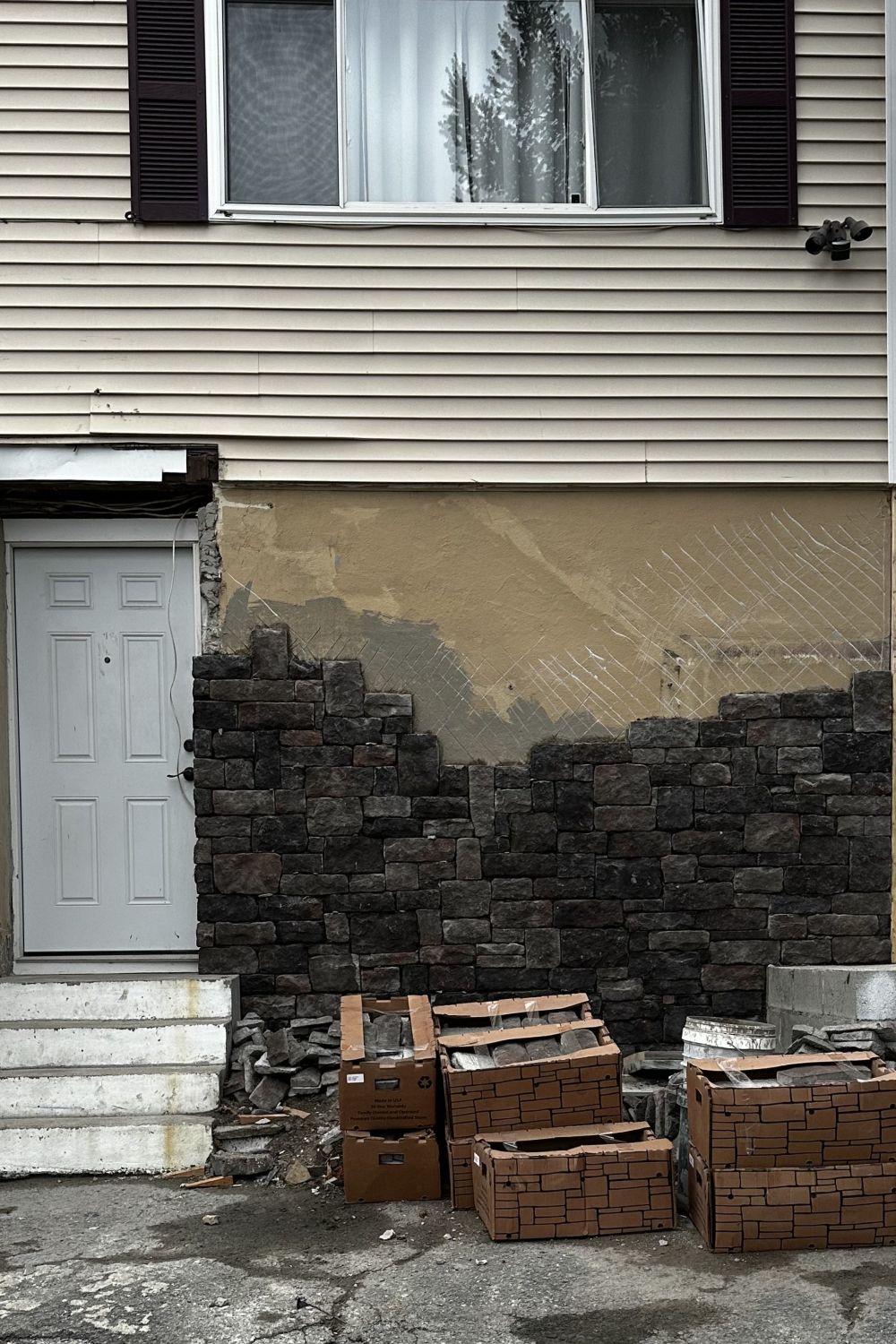 Stone Veneer - Lime Stone Midnight - Mountain View Stone