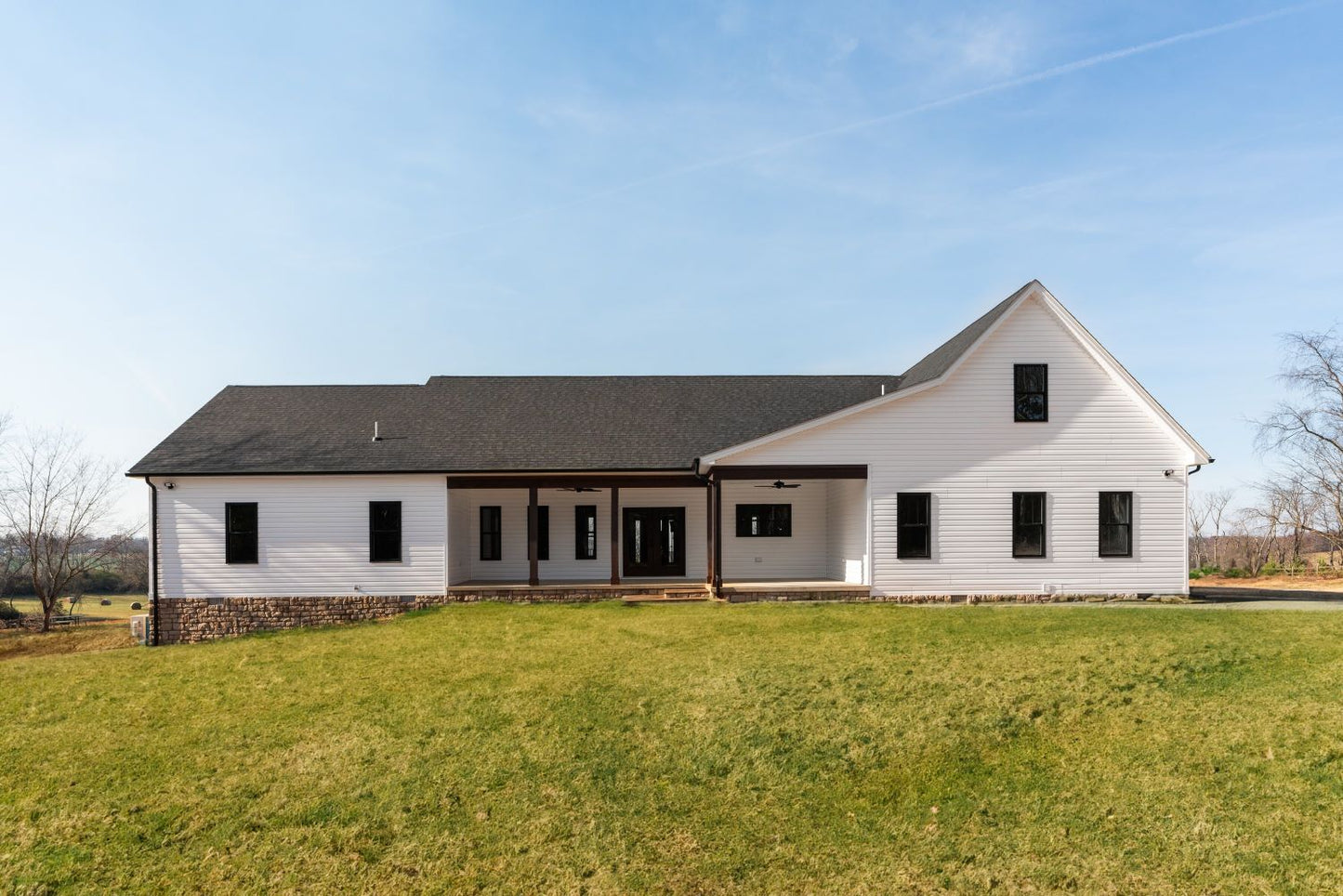 Stone Veneer - Lime Stone White Oak - Mountain View Stone