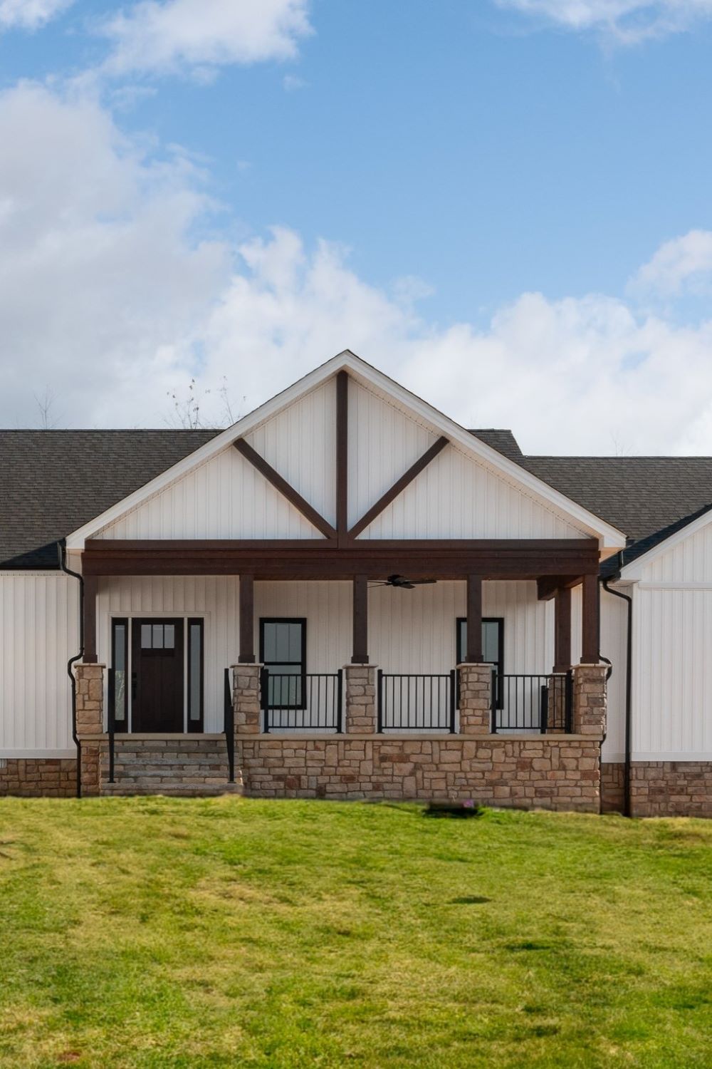 Stone Veneer - Lime Stone White Oak - Mountain View Stone