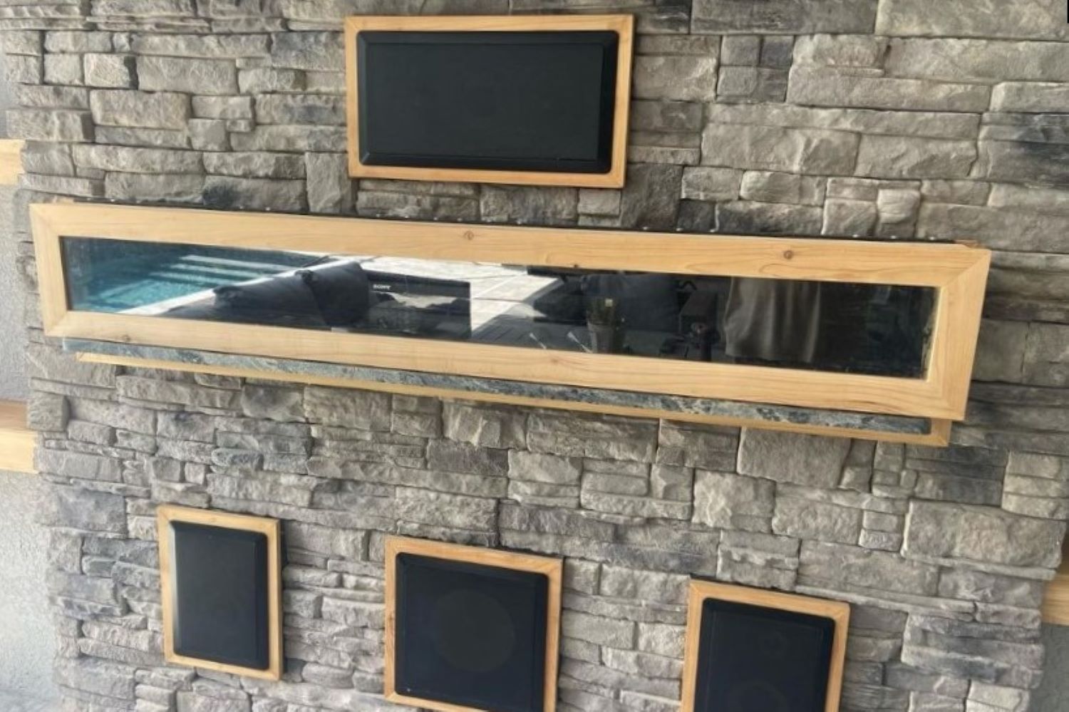 Stone Veneer - Ready Stack Stone Panel Cool Gray - Mountain View Stone