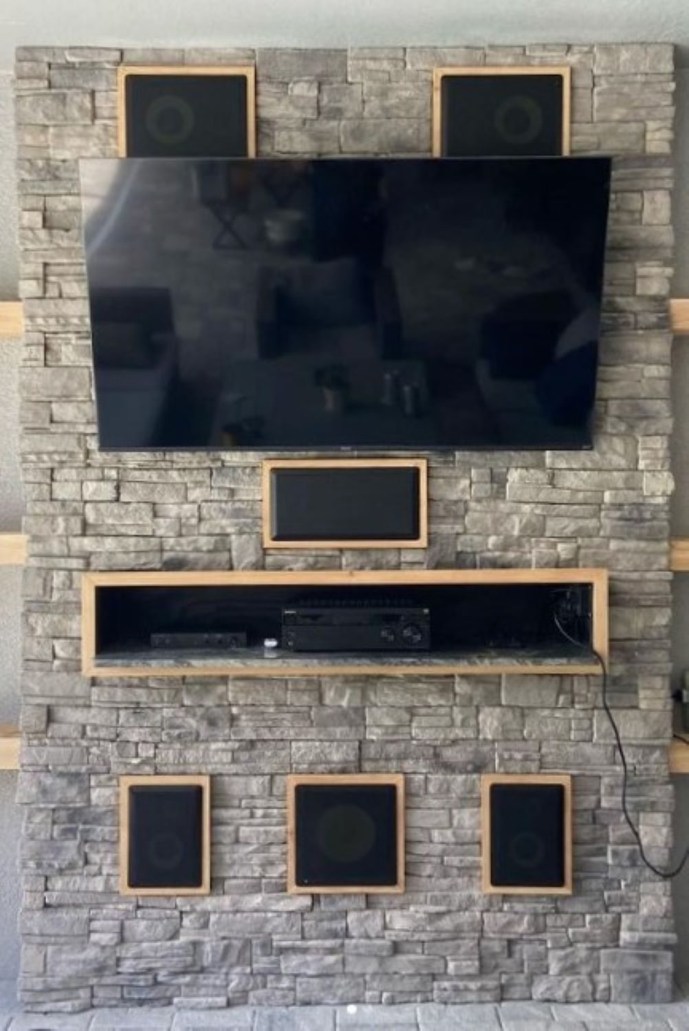 Stone Veneer - Ready Stack Stone Panel Cool Gray - Mountain View Stone