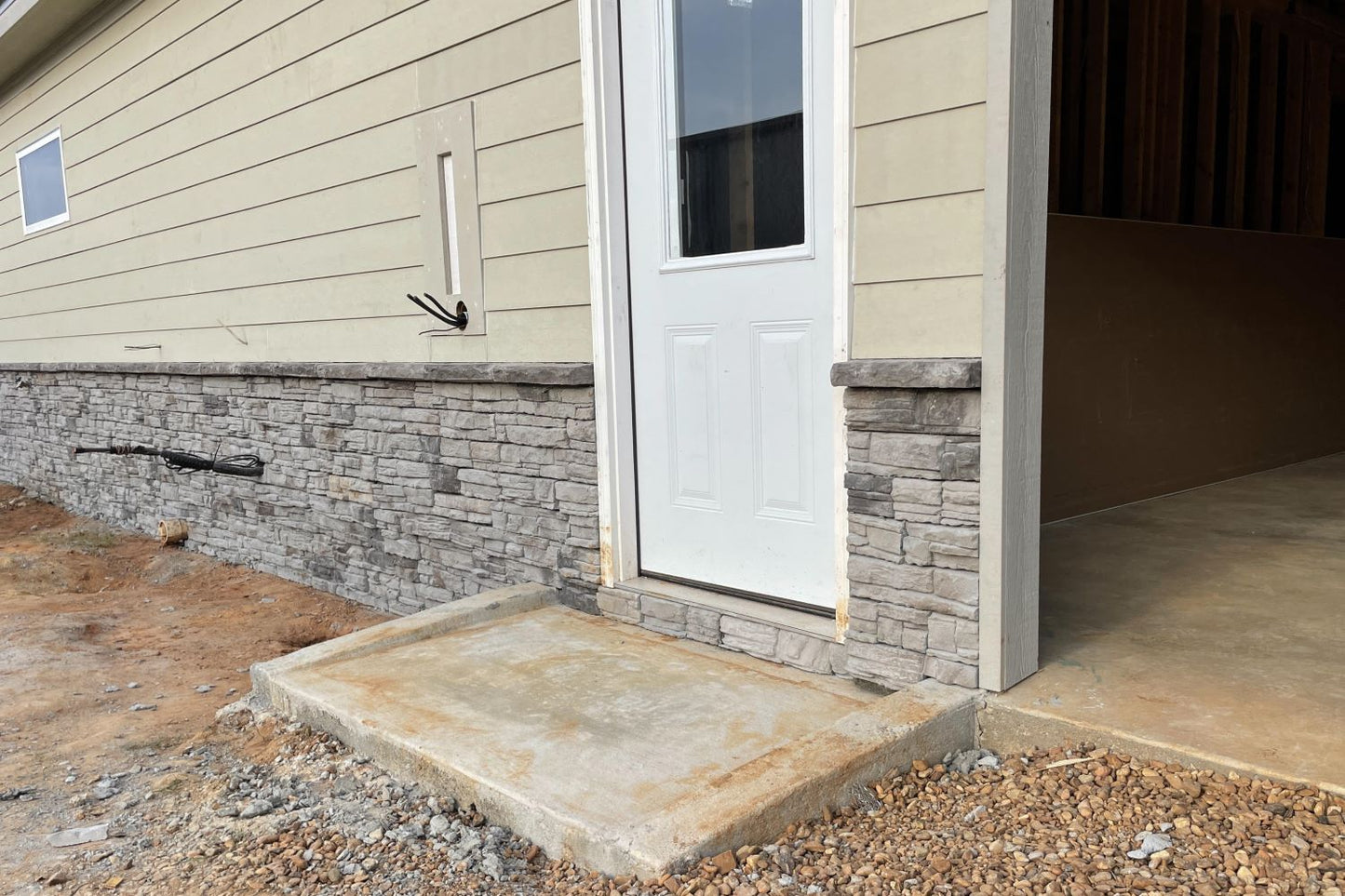 Stone Veneer - Ready Stack Stone Panel Granite - Mountain View Stone
