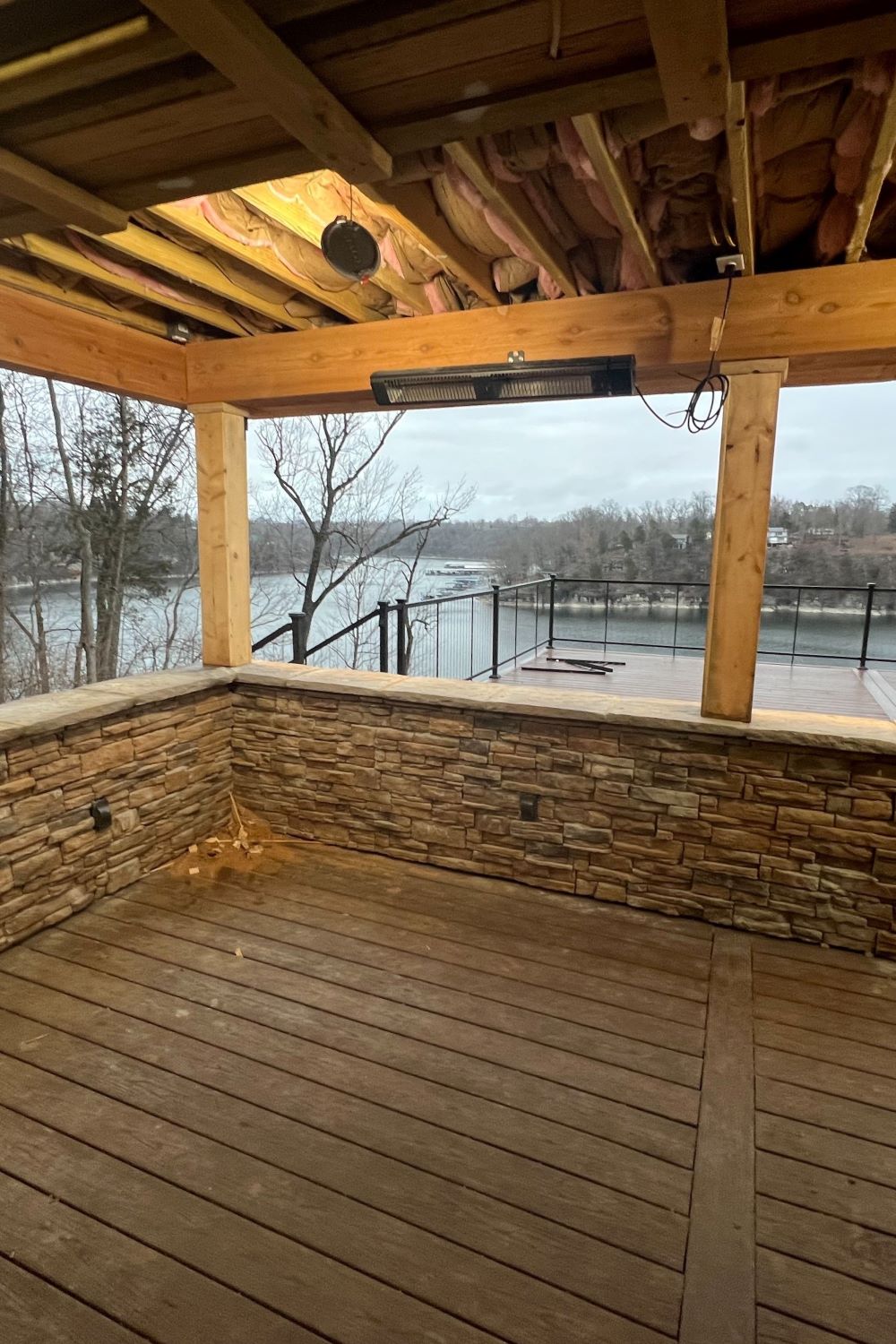 Stone Veneer - Ready Stack Stone Panel Sienna - Mountain View Stone