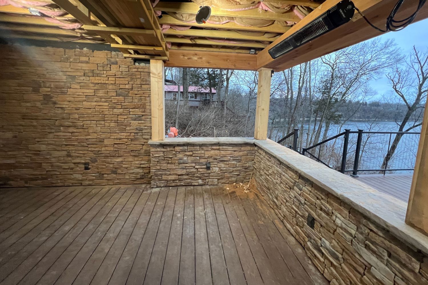 Stone Veneer - Ready Stack Stone Panel Sienna - Mountain View Stone