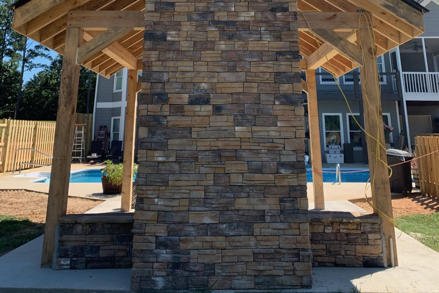 Stone Veneer - Ready Stack Stone Panel Tacoma - Mountain View Stone