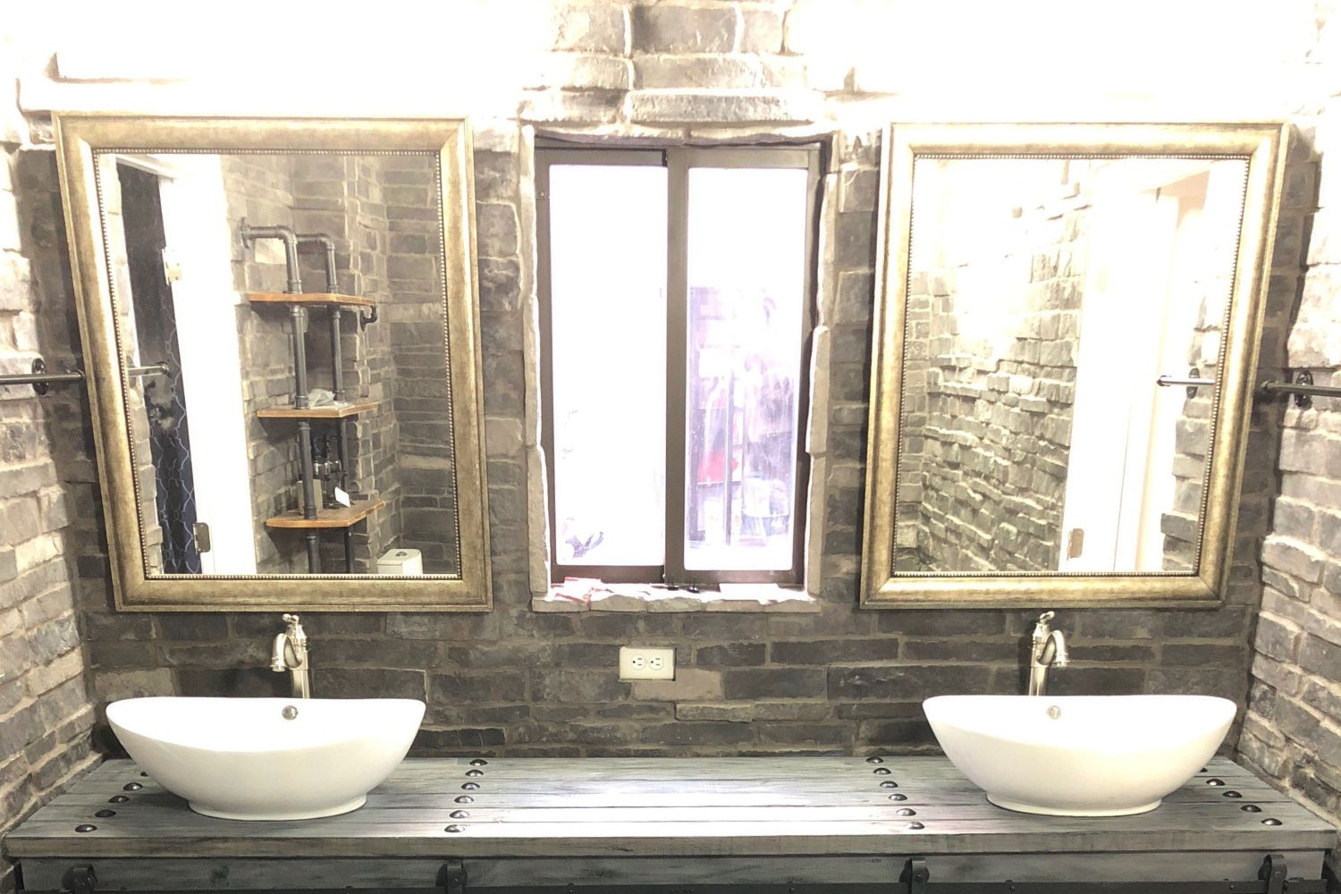 Stone Veneer - Stack Stone Black Forest - Mountain View Stone