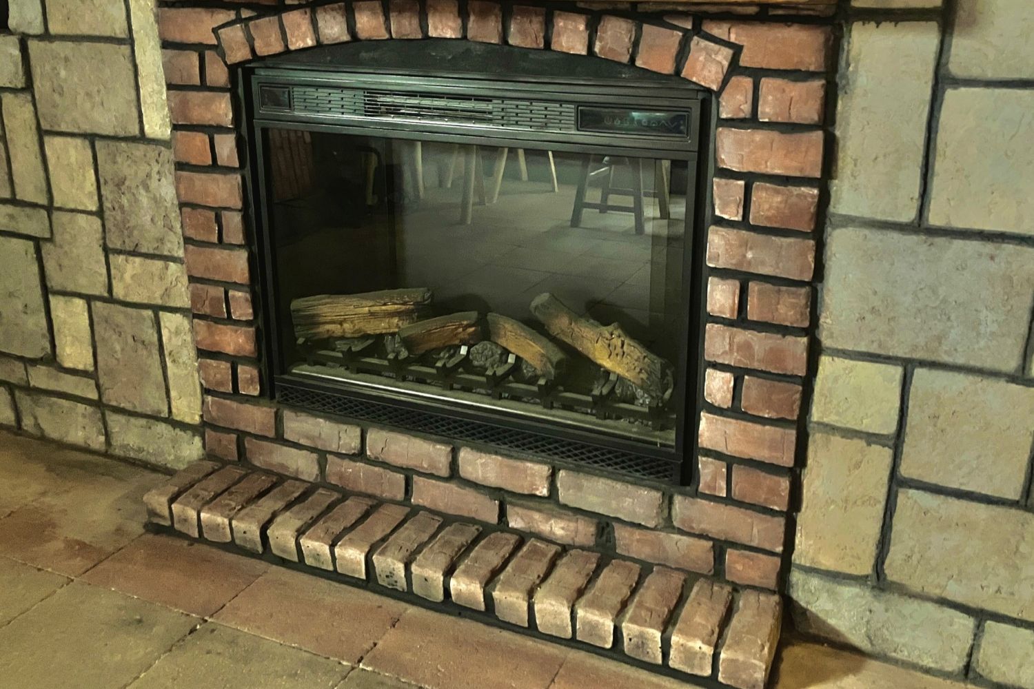 Brick Veneer - Brookshire - Mountain View Stone