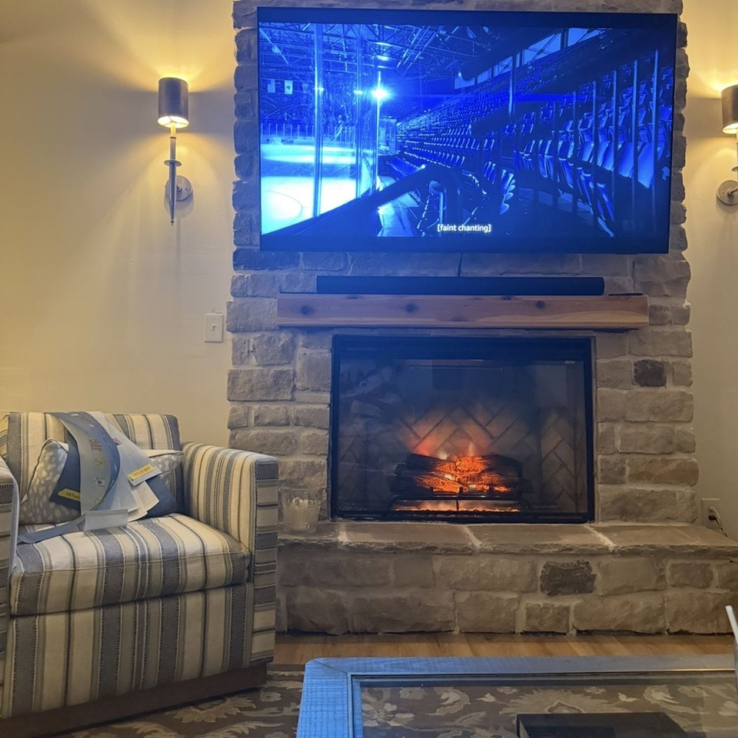 Stone Veneer - Capstone / Hearthstone Sandstone - Mountain View Stone