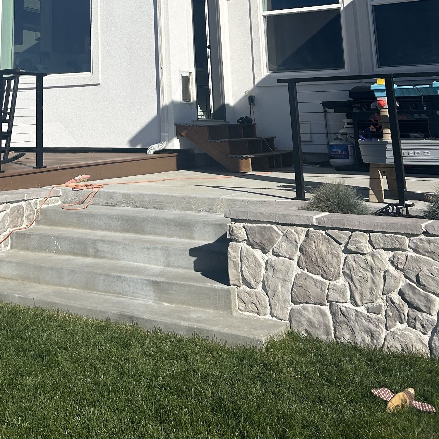 Stone Veneer - Capstone / Hearthstone Slate - Mountain View Stone