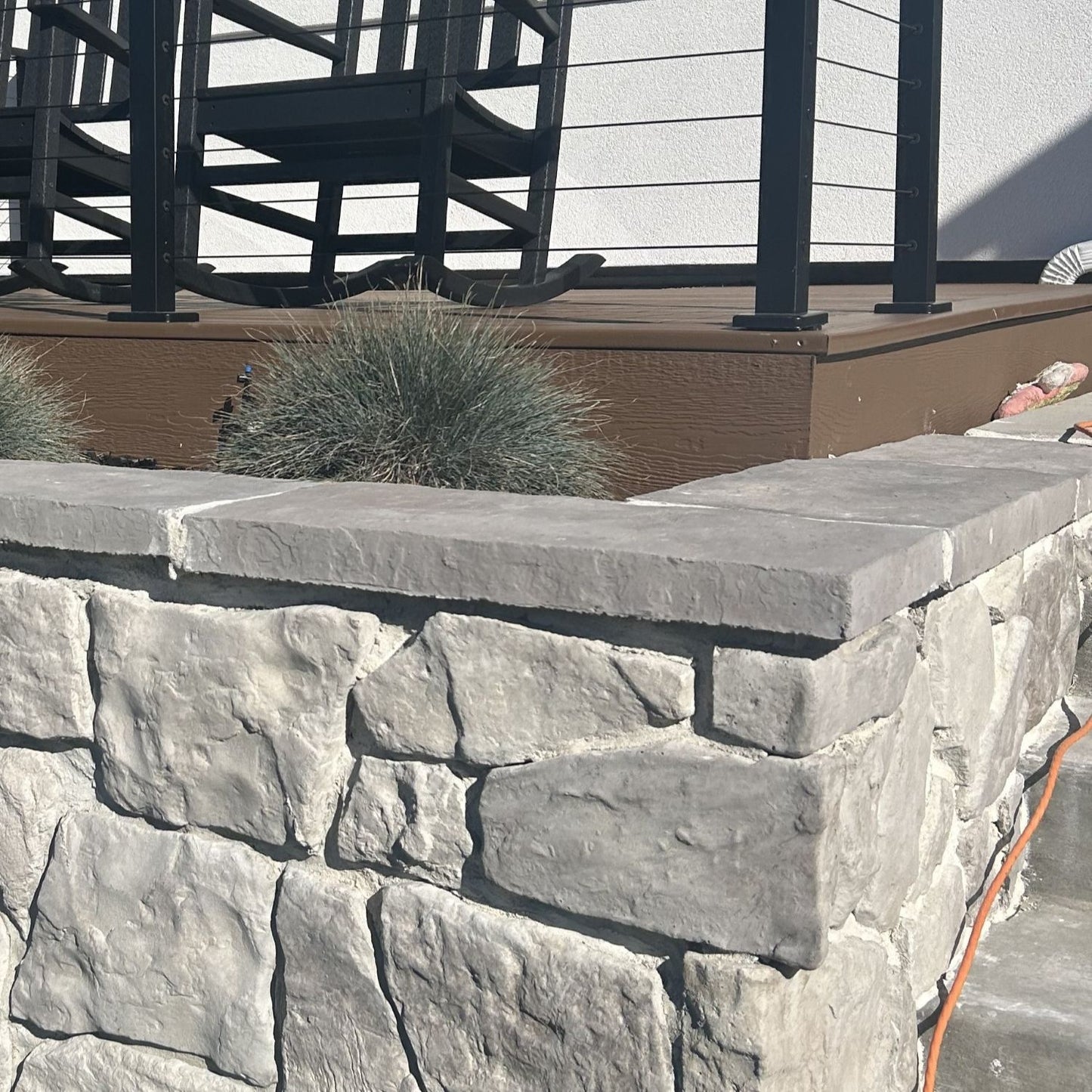 Stone Veneer - Capstone / Hearthstone Slate - Mountain View Stone