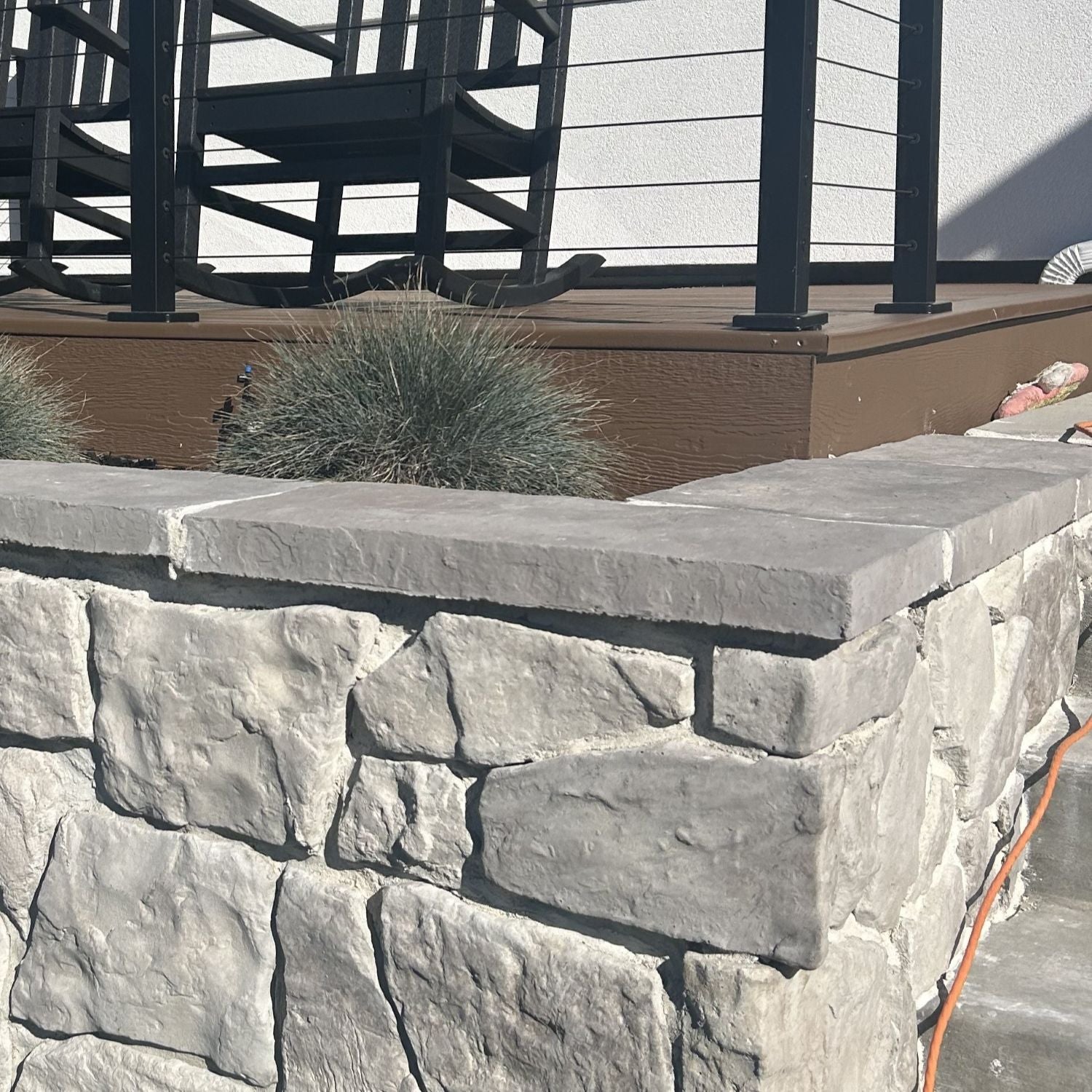 Stone Veneer - Capstone / Hearthstone Slate - Mountain View Stone