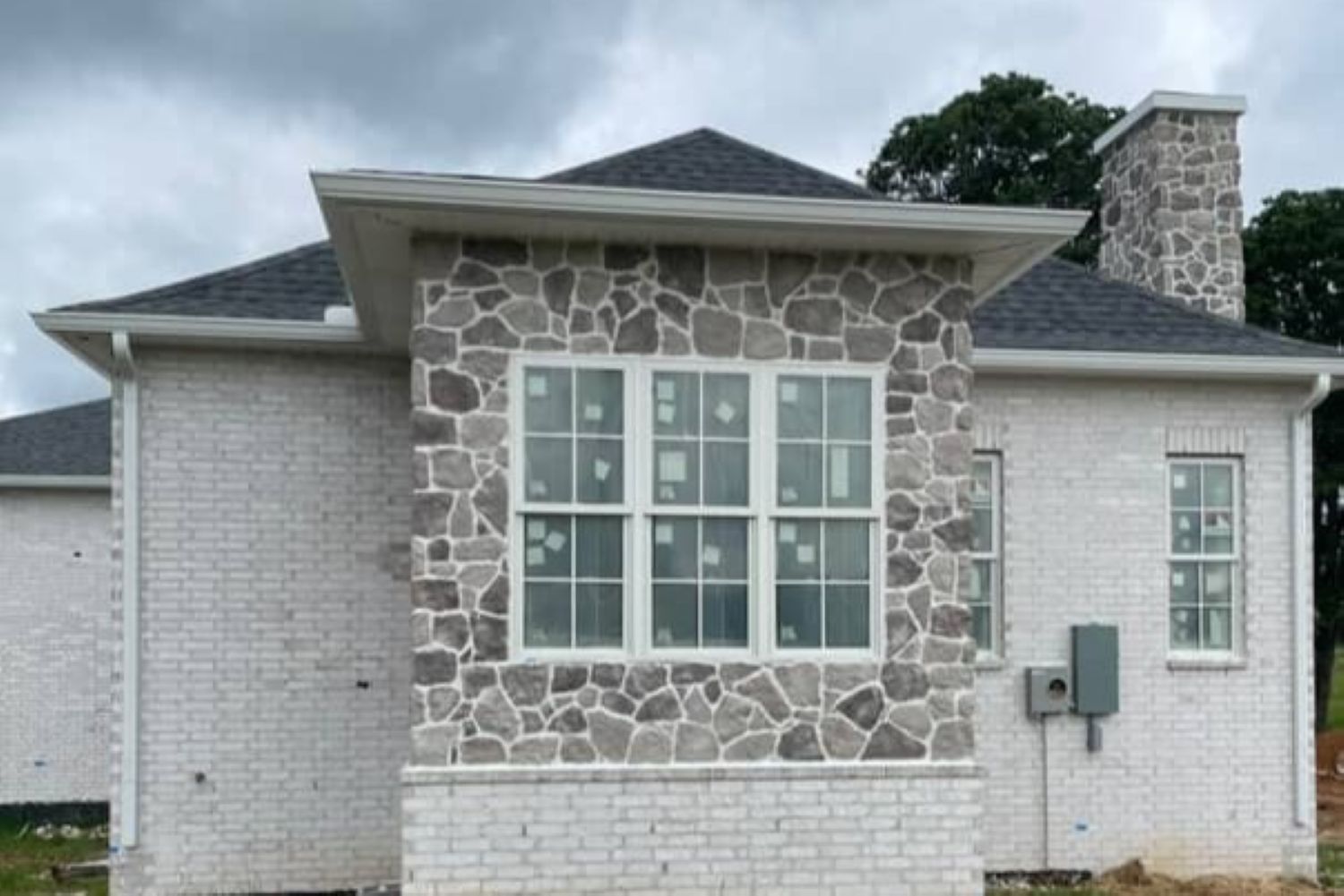 Stone Veneer - Field Stone Ash - Mountain View Stone