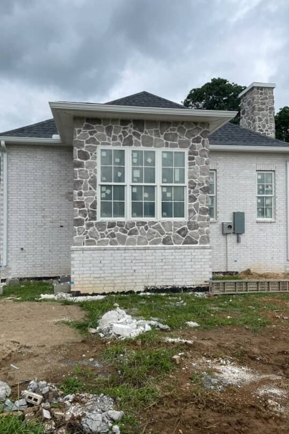 Stone Veneer - Field Stone Ash - Mountain View Stone