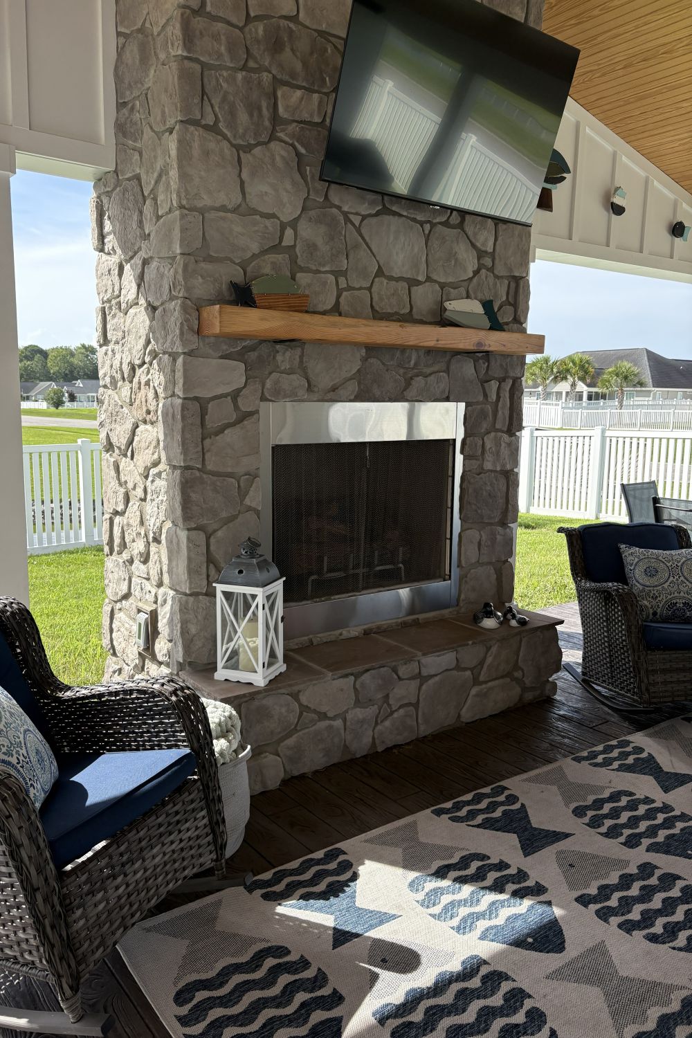 Stone Veneer - Field Stone Ash - Mountain View Stone