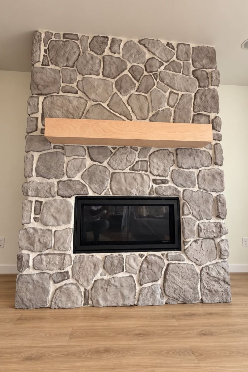 Stone Veneer - Field Stone Ash - Mountain View Stone