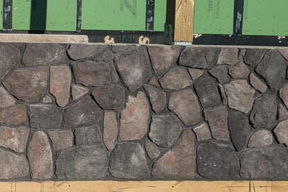 Stone Veneer - Field Stone Midnight - Mountain View Stone