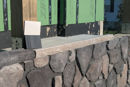 Stone Veneer - Field Stone Midnight - Mountain View Stone