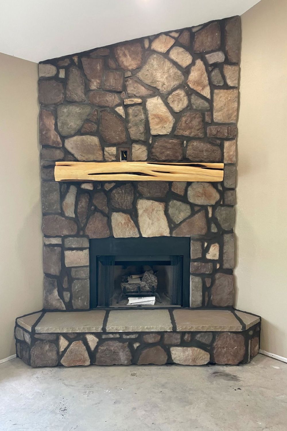 Stone Veneer - Field Stone Mossy Creek - Mountain View Stone