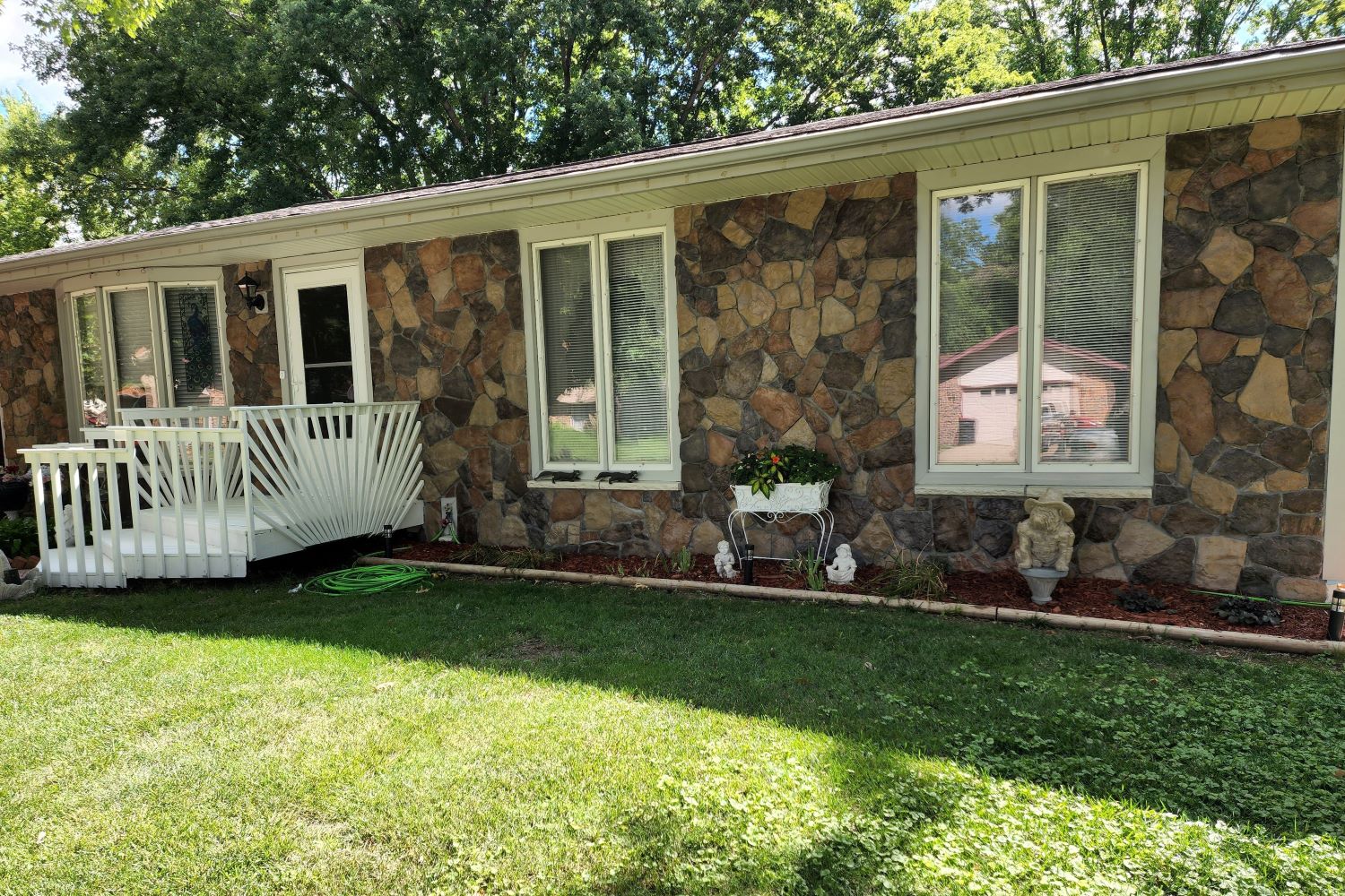 Stone Veneer - Field Stone Ozark - Mountain View Stone