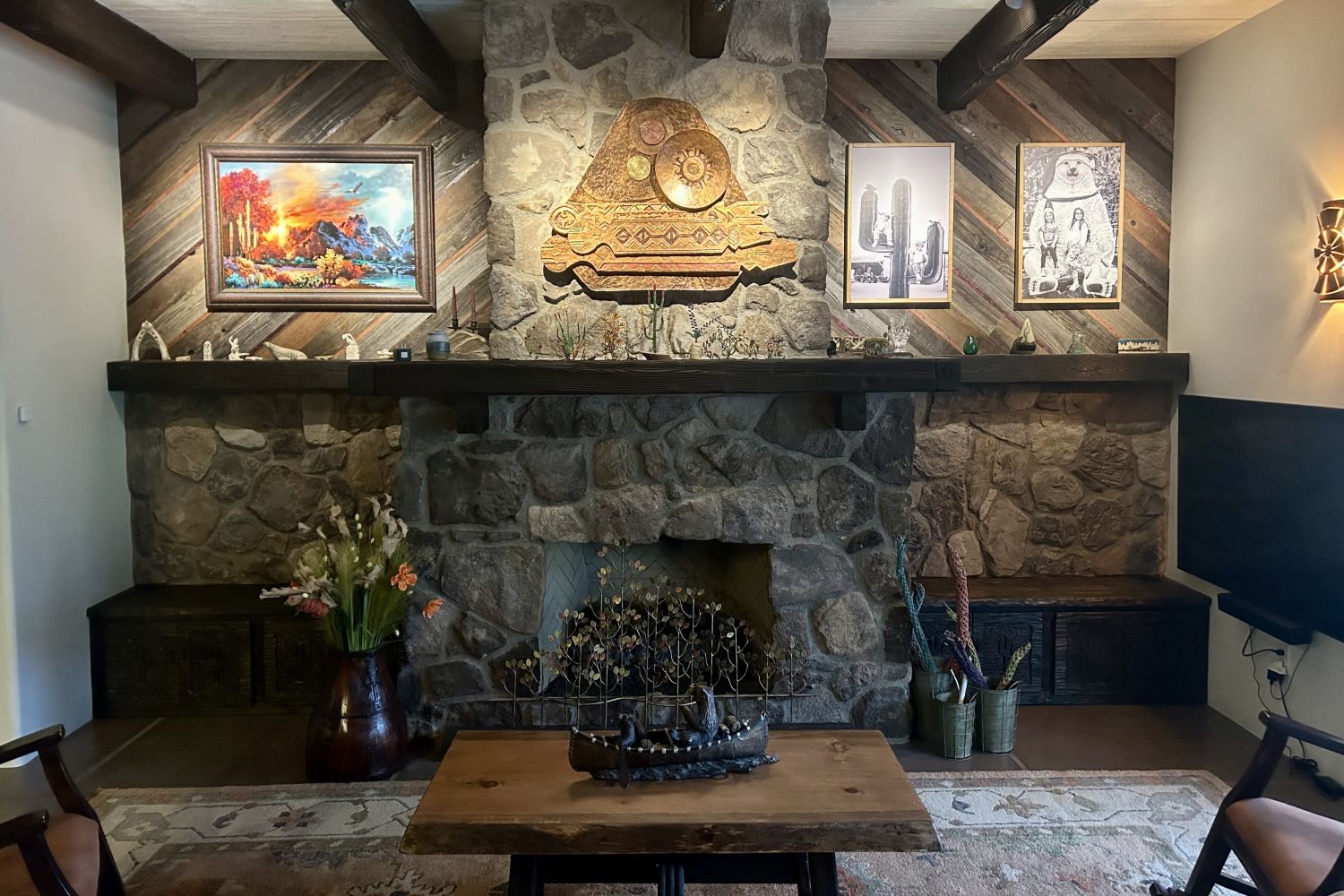 Stone Veneer - Field Stone Rustic - Mountain View Stone