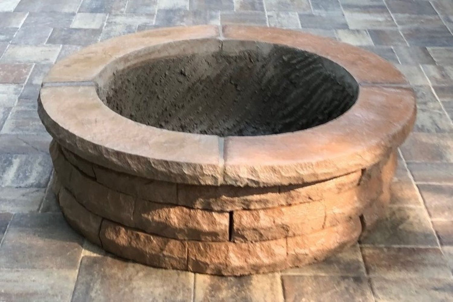 Fire Pit Buff - Mountain View Stone