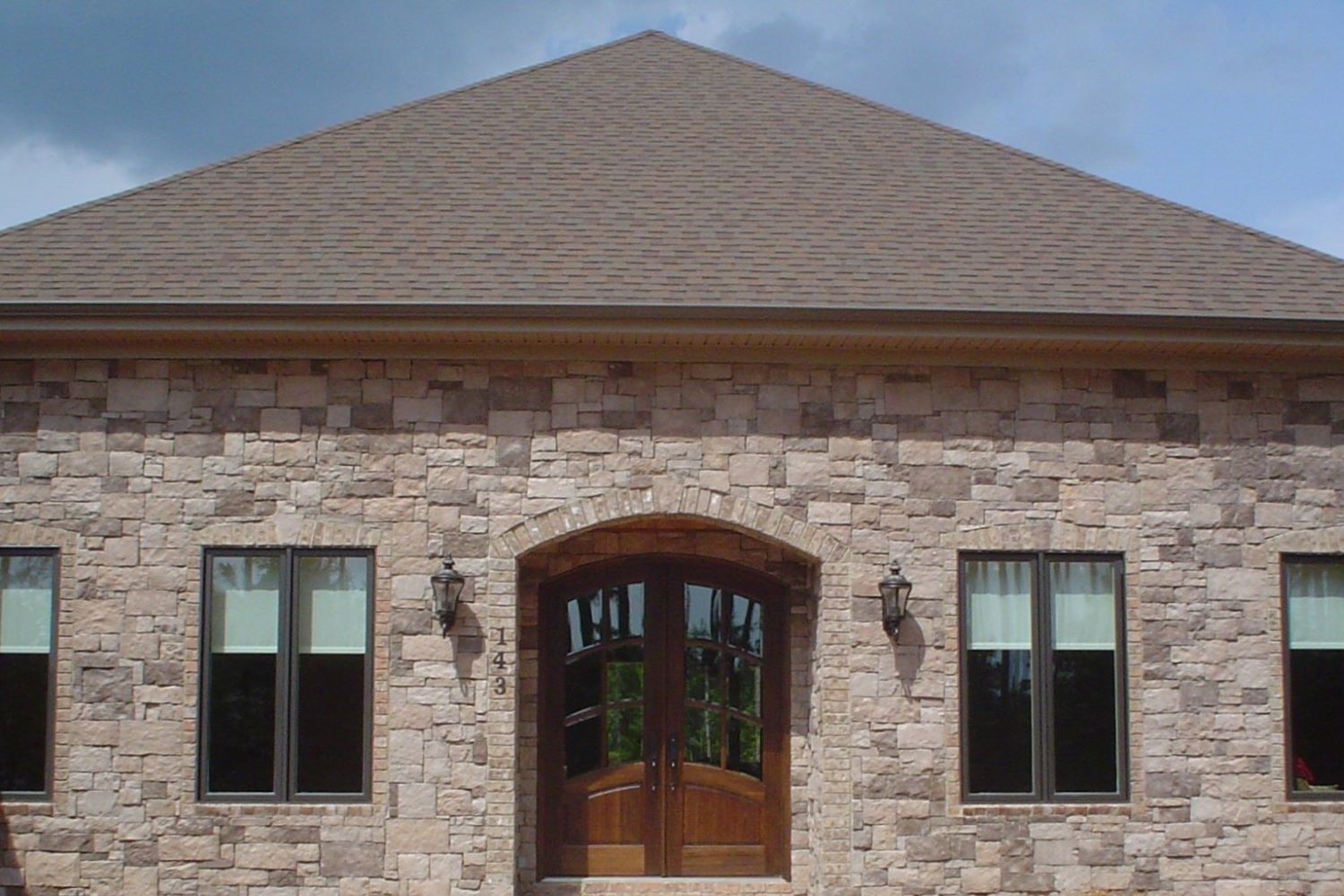 Stone Veneer - Hackett Stone Desert Sand - Mountain View Stone