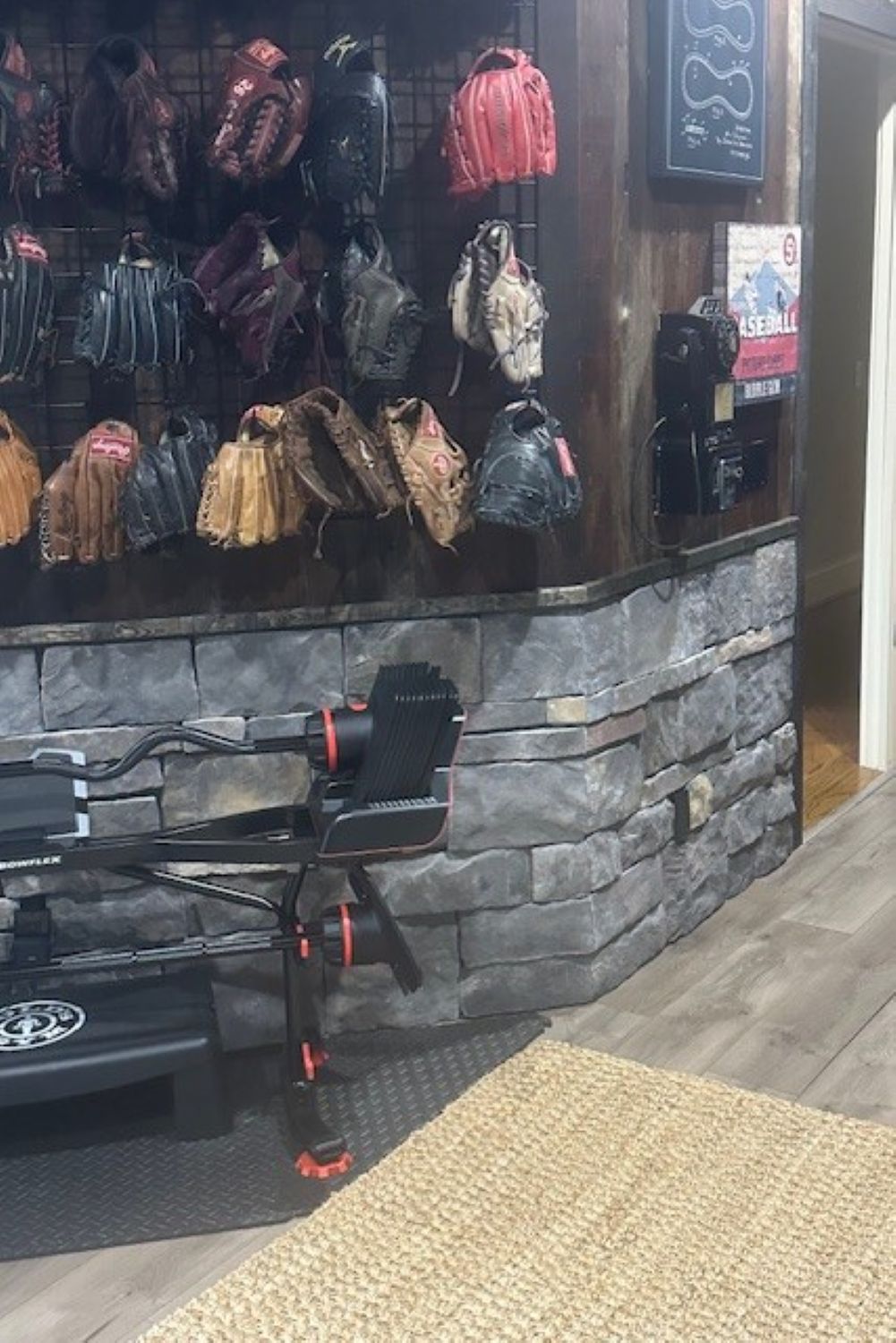 Stone Veneer - Hackett Stone Kona - Mountain View Stone