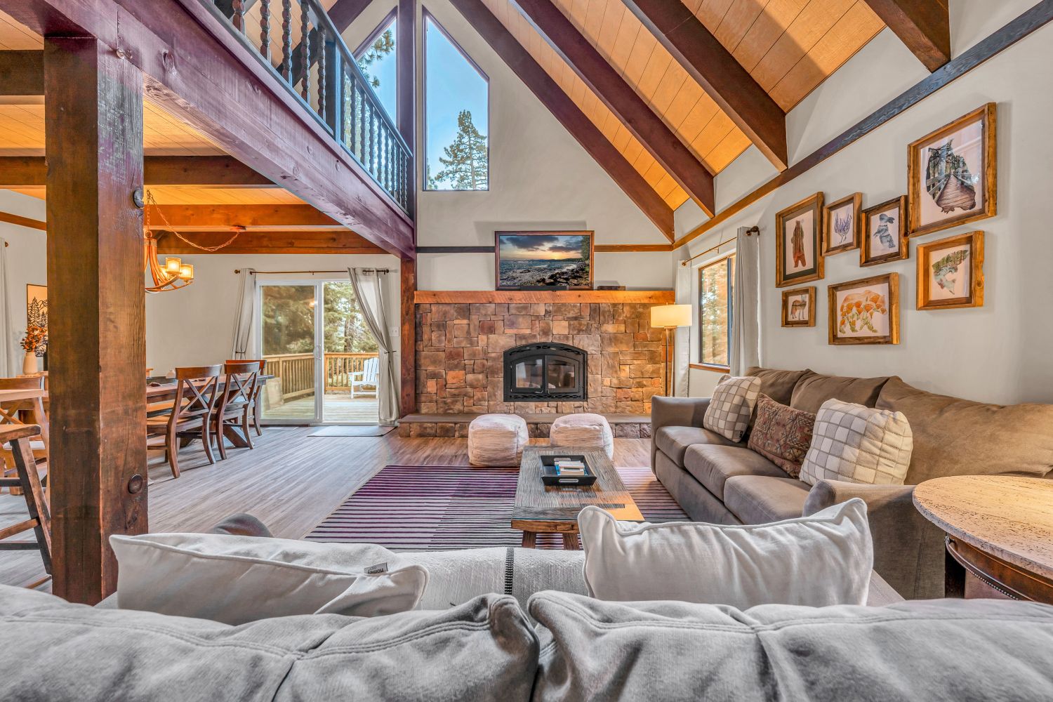 Stone Veneer - Hackett Stone Kona - Mountain View Stone